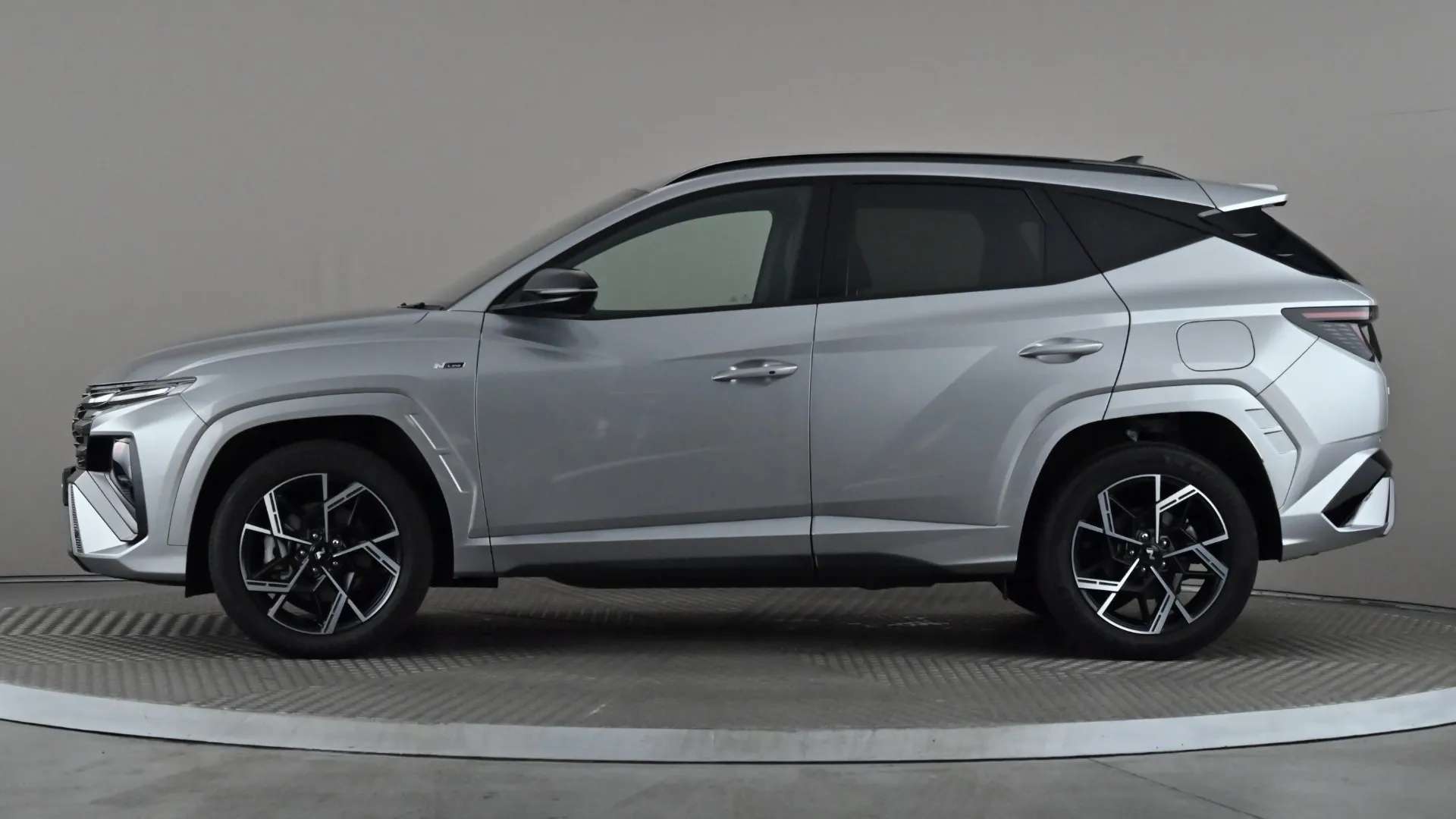 A 2025 HYUNDAI TUCSON 1.6T Hybrid N Line Auto A 2025 HYUNDAI TUCSON 1.6T Hybrid N Line Auto