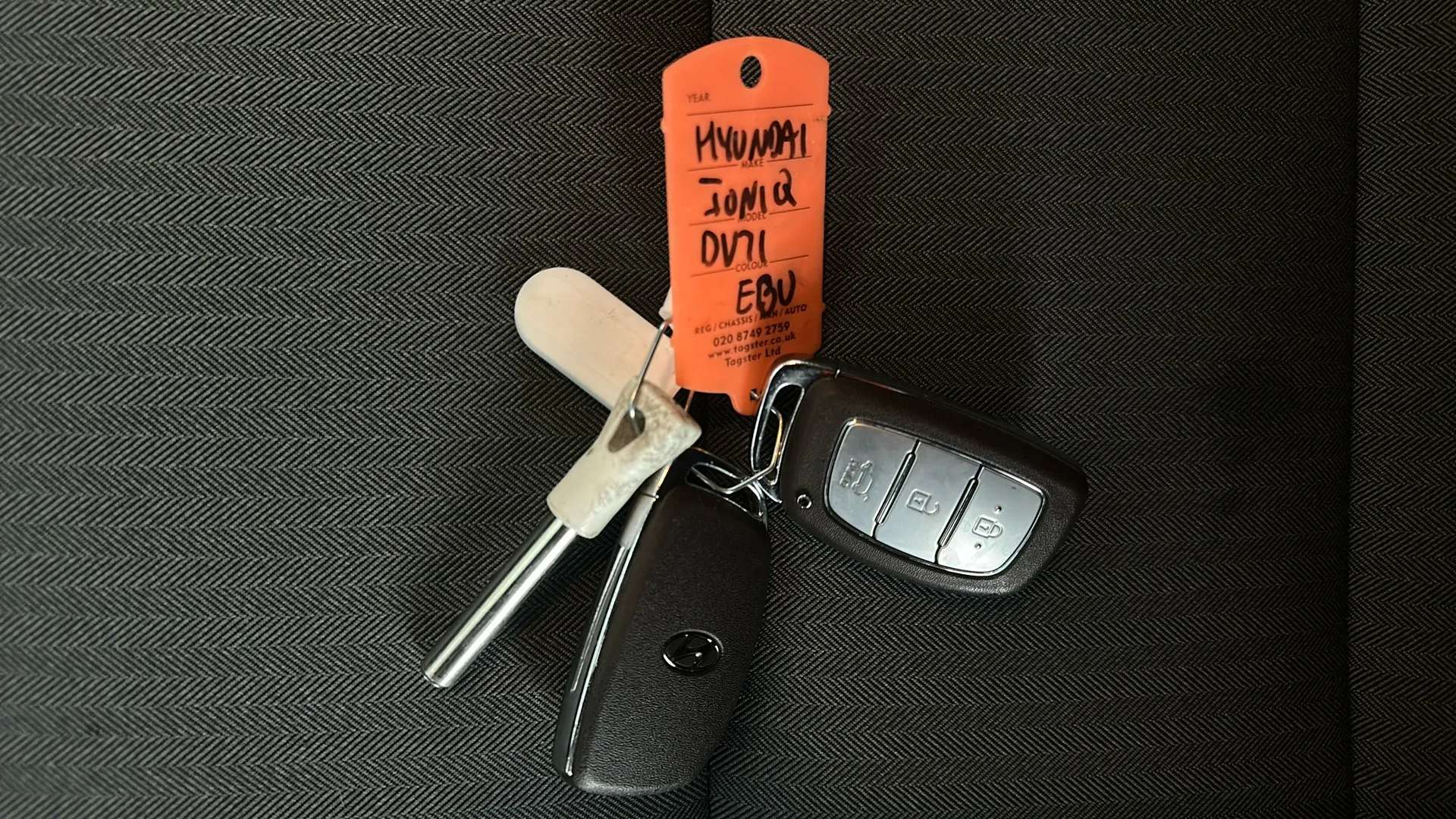 2021 HYUNDAI IONIQ 2021 HYUNDAI IONIQ