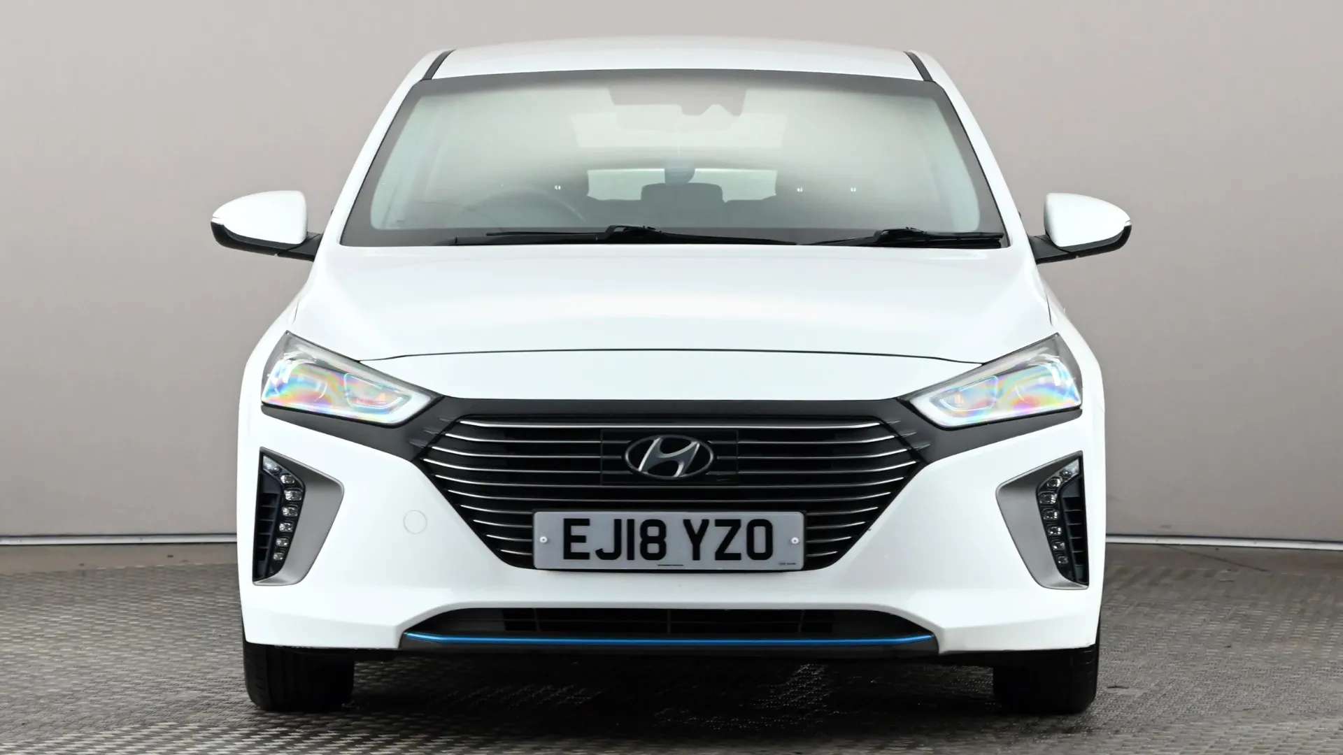 A 2018 HYUNDAI IONIQ 1.6 GDi Hybrid Premium DCT A 2018 HYUNDAI IONIQ 1.6 GDi Hybrid Premium DCT