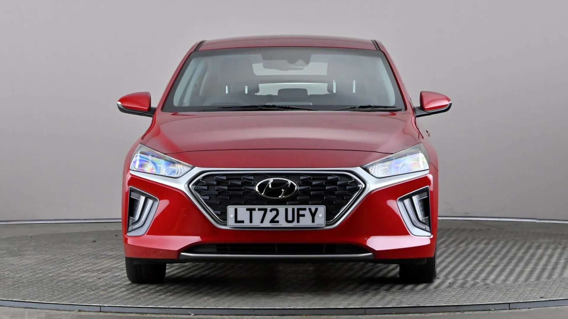 A 2022 HYUNDAI IONIQ 1.6 GDi Hybrid Premium DCT A 2022 HYUNDAI IONIQ 1.6 GDi Hybrid Premium DCT
