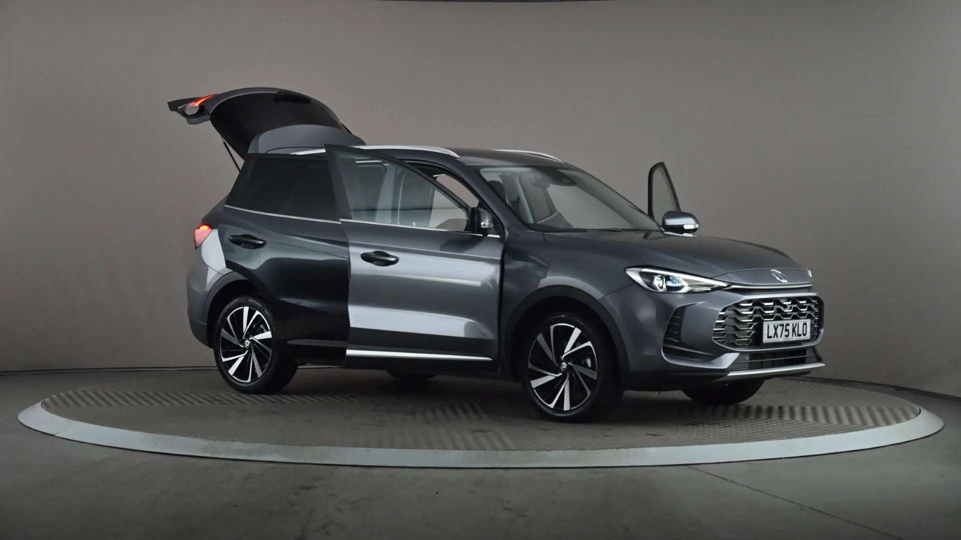 2025 MG MOTOR UK ZS 2025 MG MOTOR UK ZS