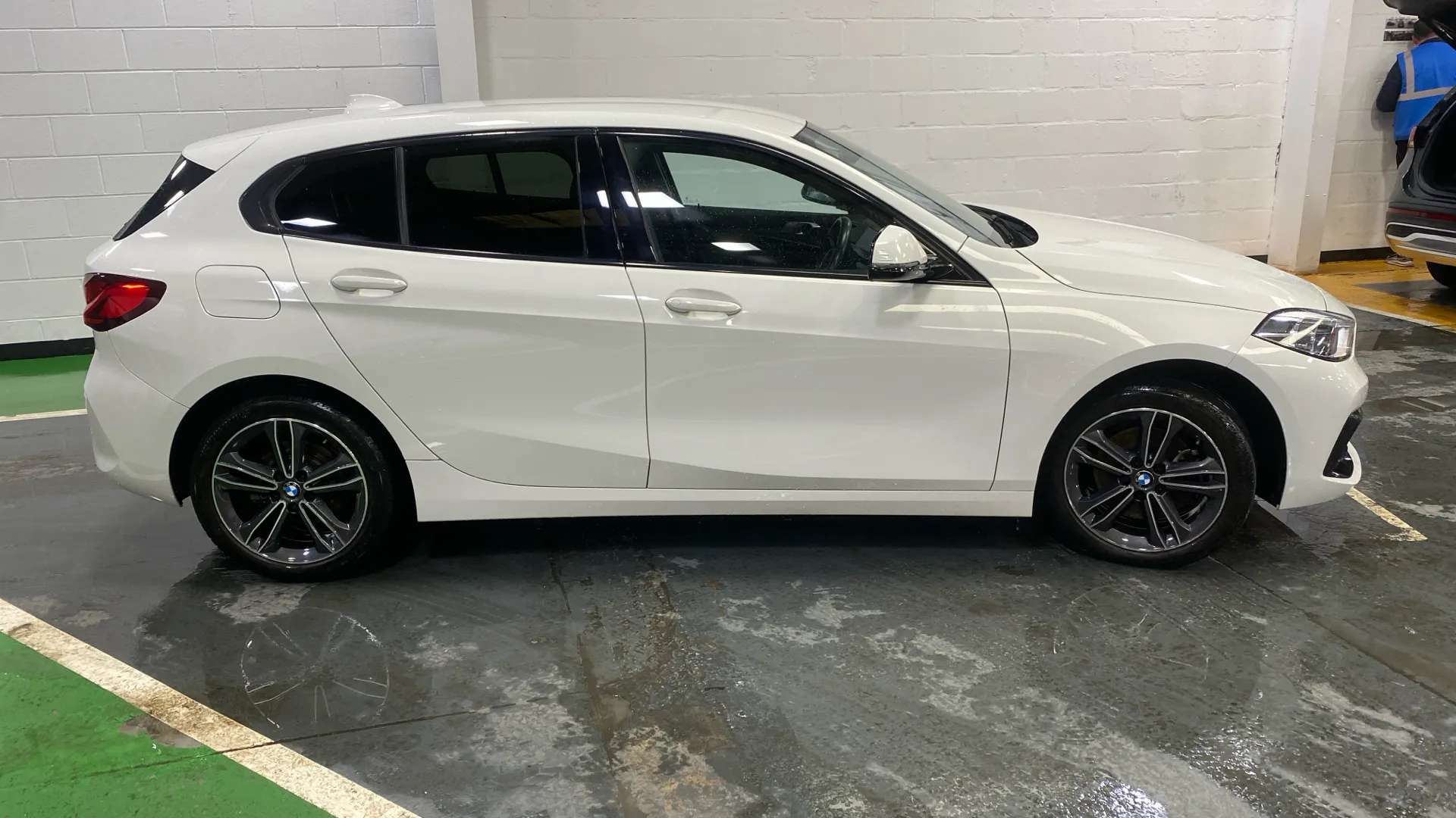 A 2019 BMW 1 SERIES 118d Sport A 2019 BMW 1 SERIES 118d Sport