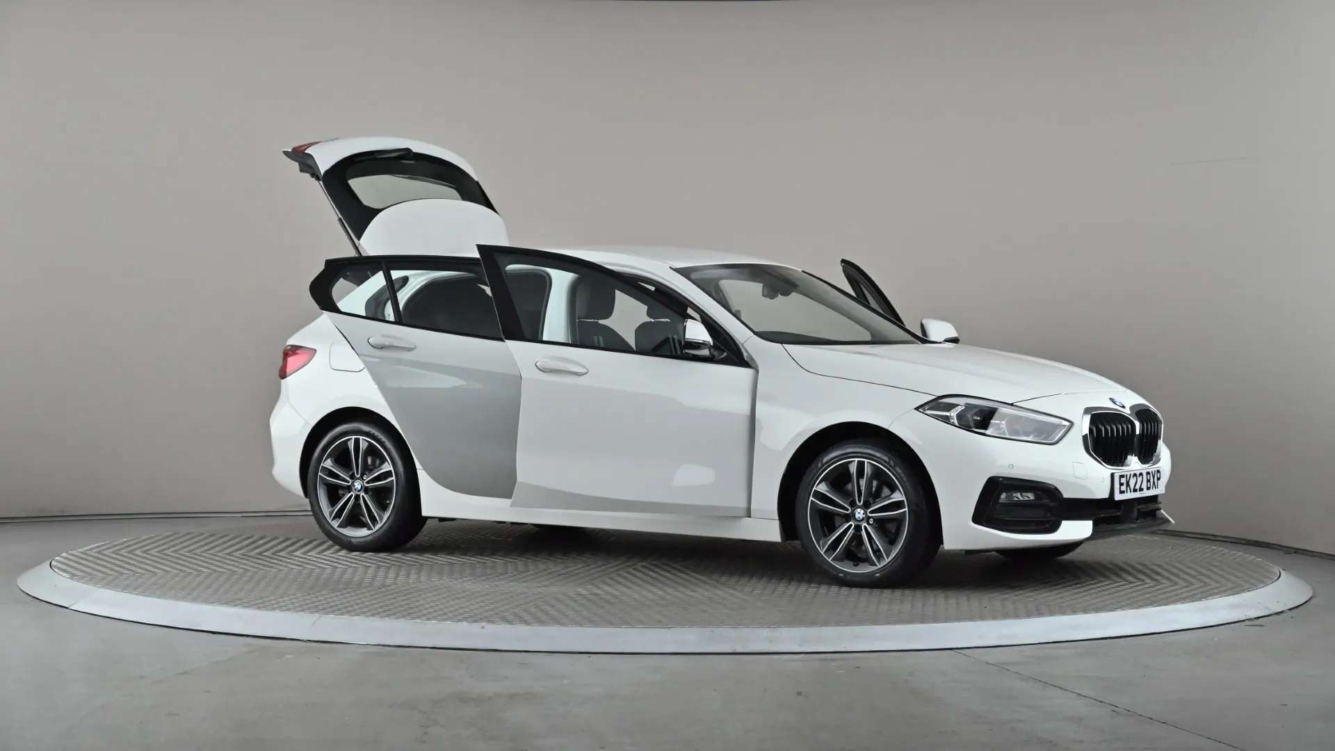 2022 BMW 1 SERIES 2022 BMW 1 SERIES