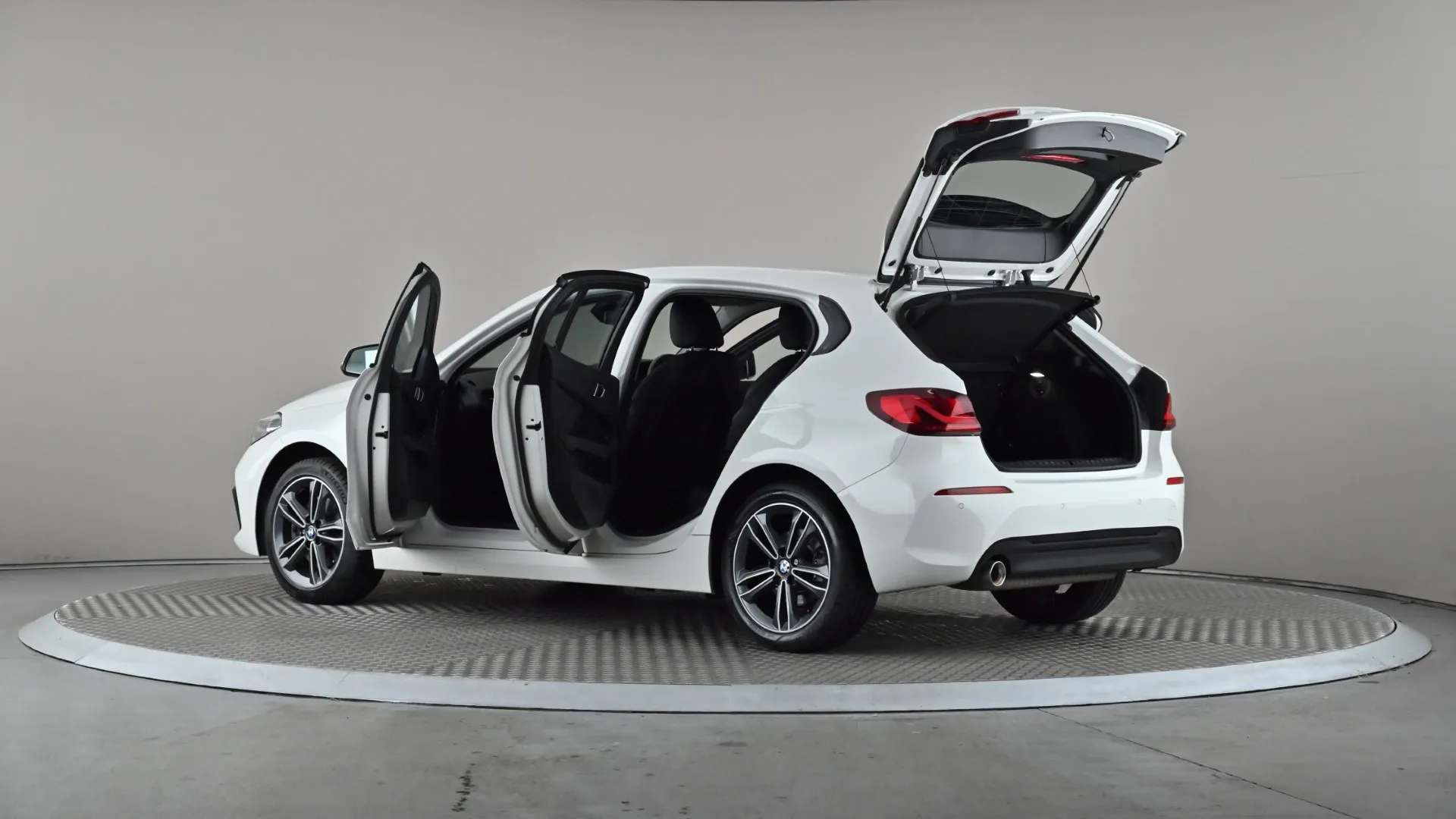 2022 BMW 1 SERIES 2022 BMW 1 SERIES