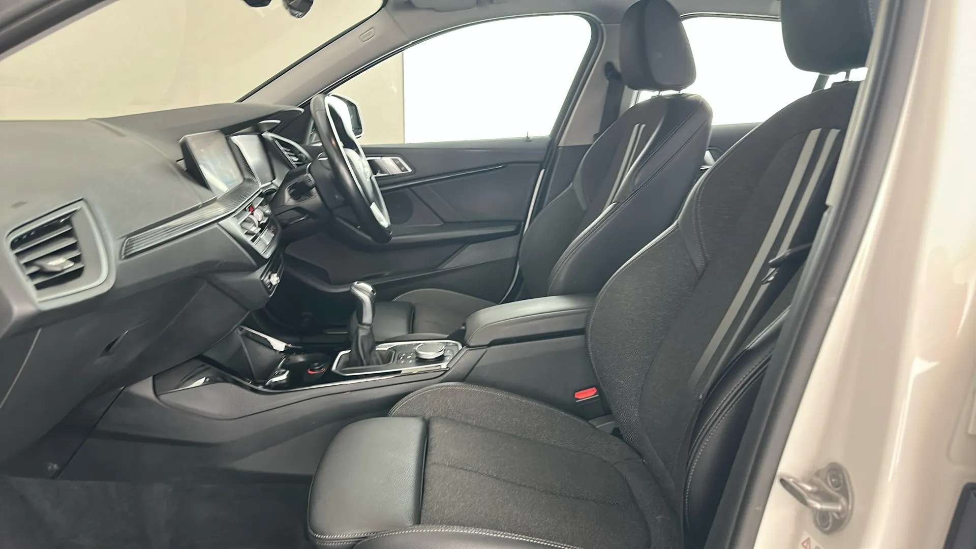 2022 BMW 1 SERIES 2022 BMW 1 SERIES