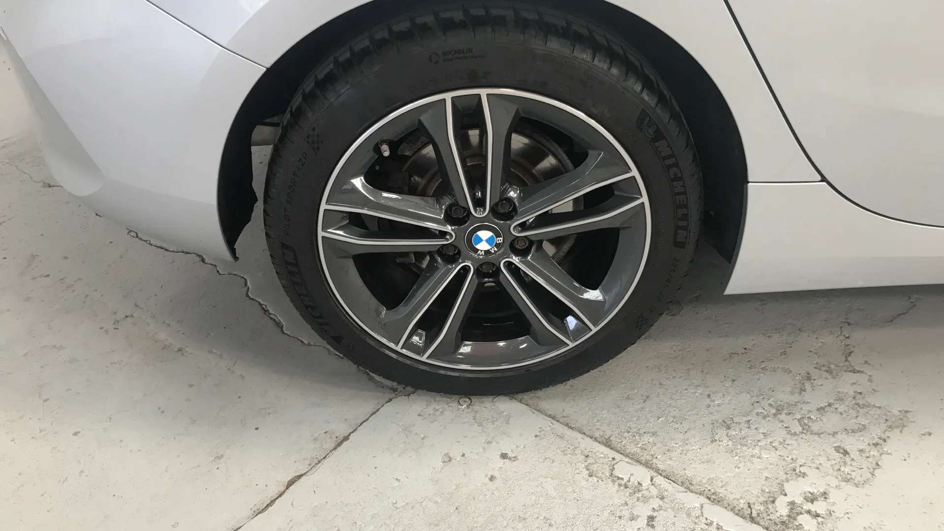 2019 BMW 1 SERIES 2019 BMW 1 SERIES