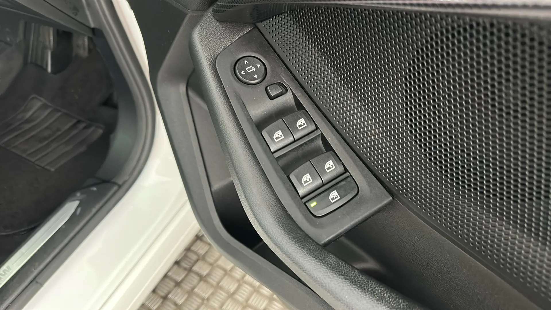 2020 BMW 1 SERIES 2020 BMW 1 SERIES