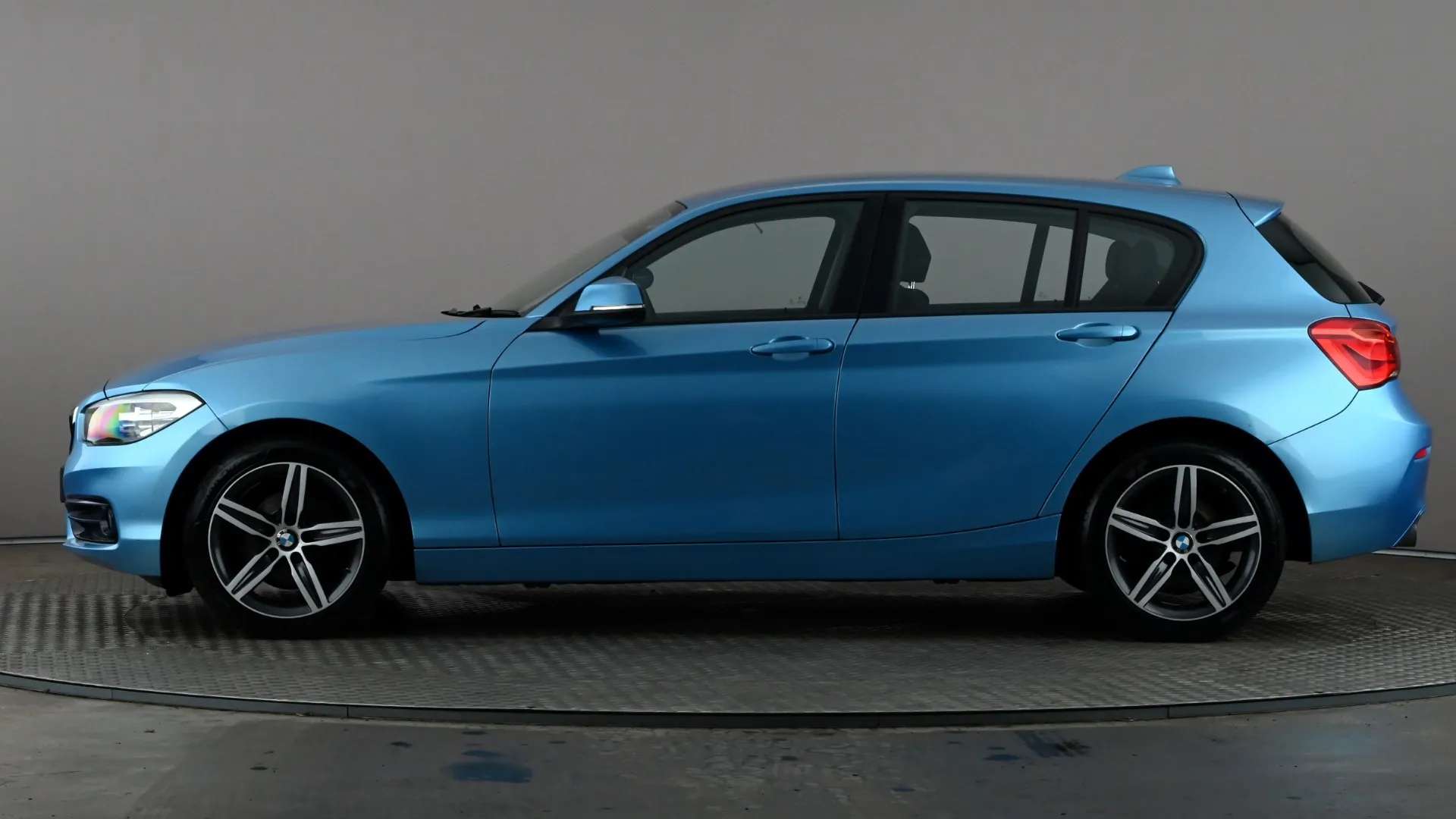 2018 BMW 1 SERIES 2018 BMW 1 SERIES