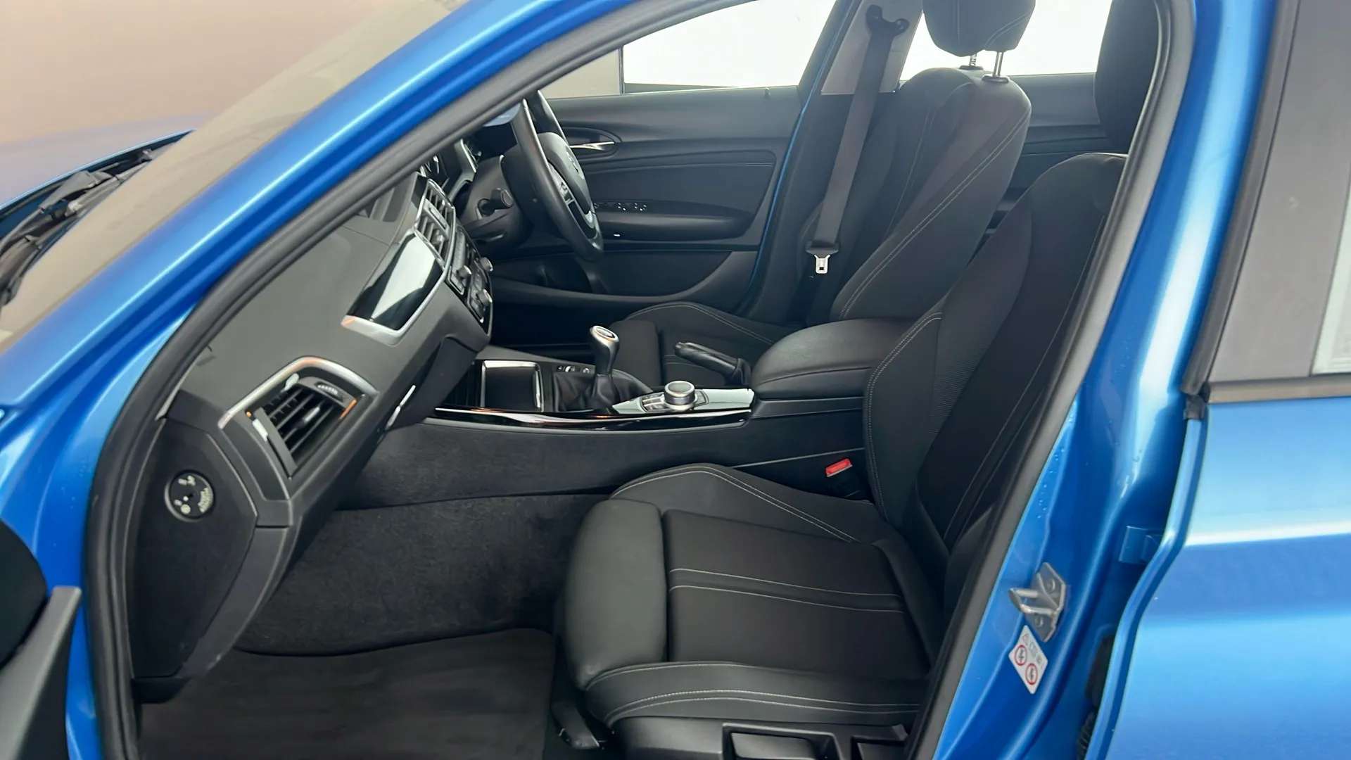 2018 BMW 1 SERIES 2018 BMW 1 SERIES