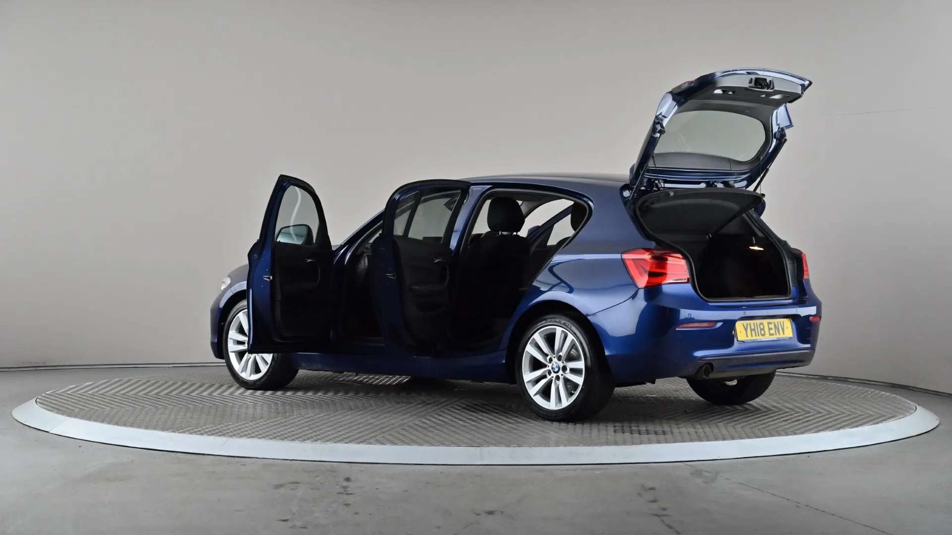 2018 BMW 1 SERIES 2018 BMW 1 SERIES