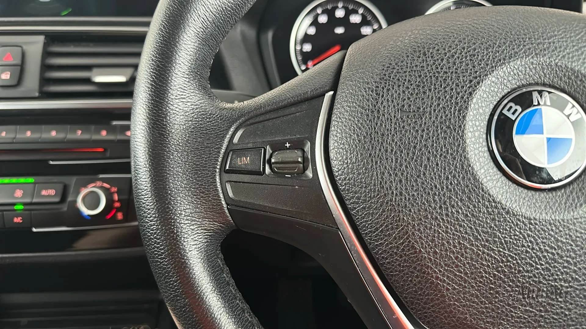 2018 BMW 1 SERIES 2018 BMW 1 SERIES