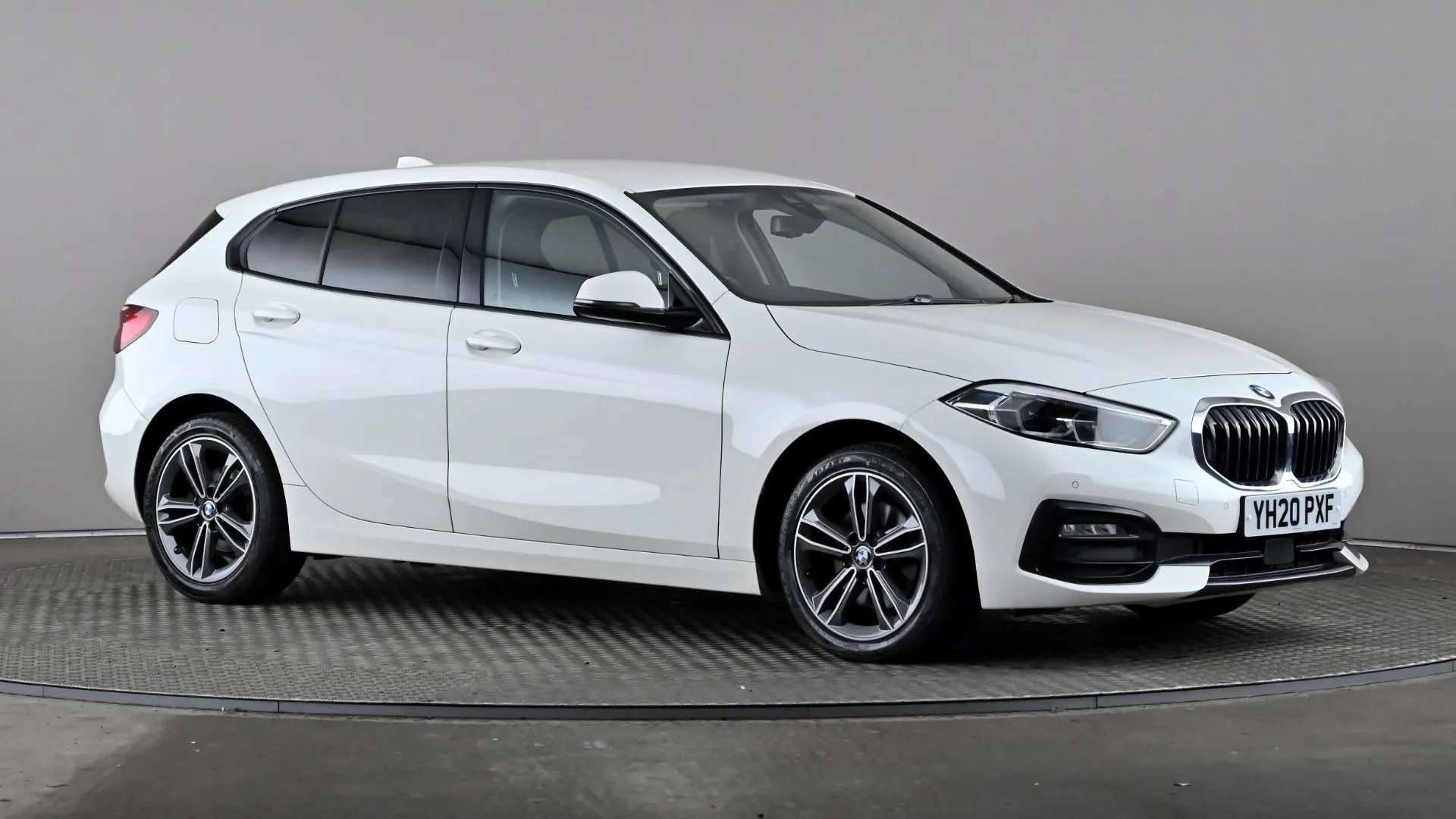 A 2020 BMW 1 SERIES 118i Sport A 2020 BMW 1 SERIES 118i Sport