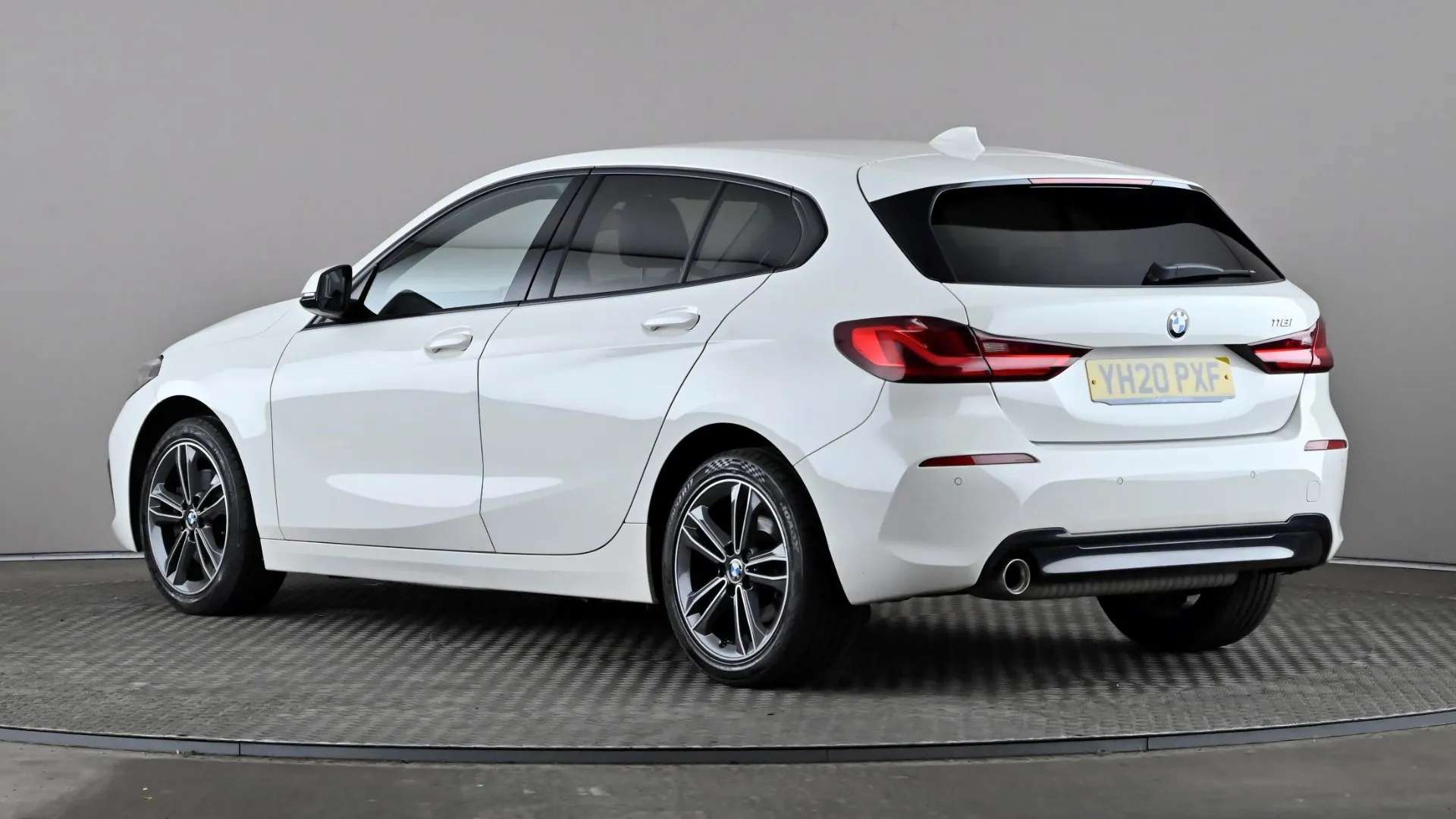 A 2020 BMW 1 SERIES 118i Sport A 2020 BMW 1 SERIES 118i Sport