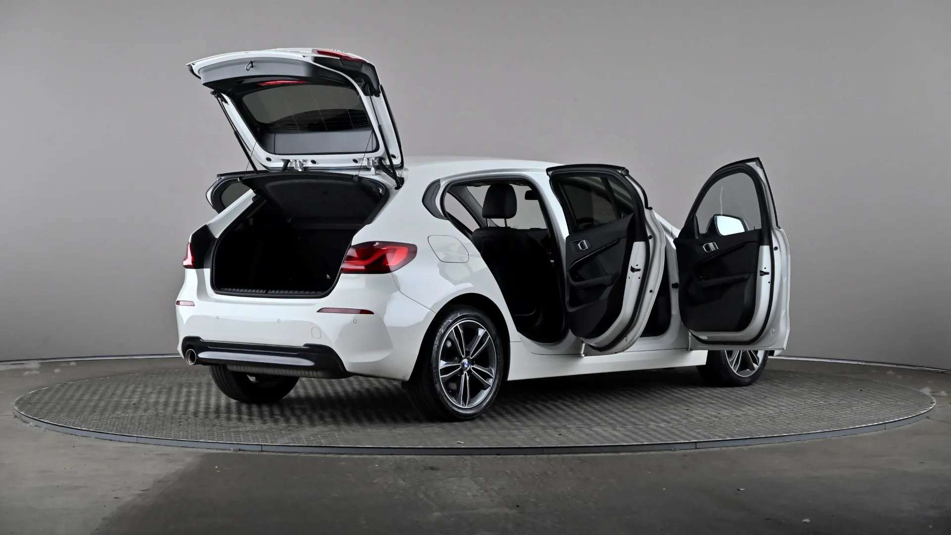 2020 BMW 1 SERIES 2020 BMW 1 SERIES
