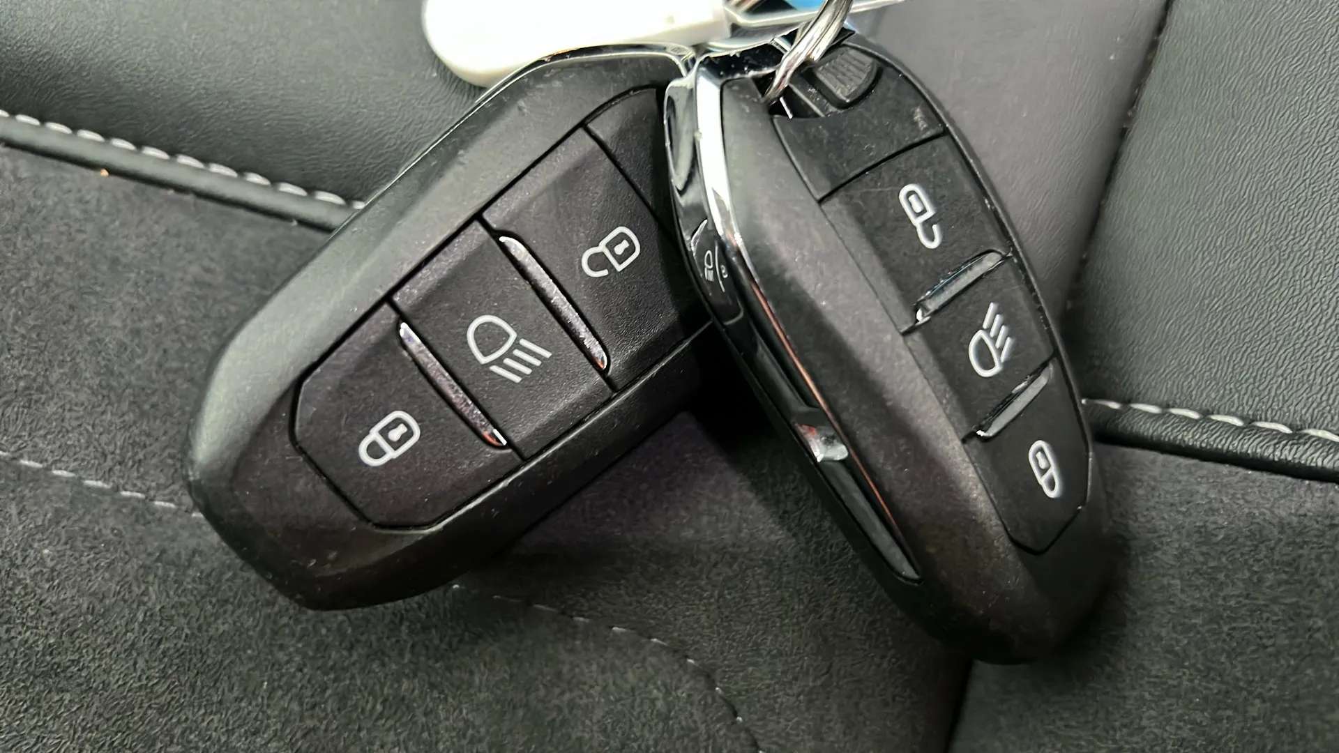 2024 CITROEN C4 X 2024 CITROEN C4 X