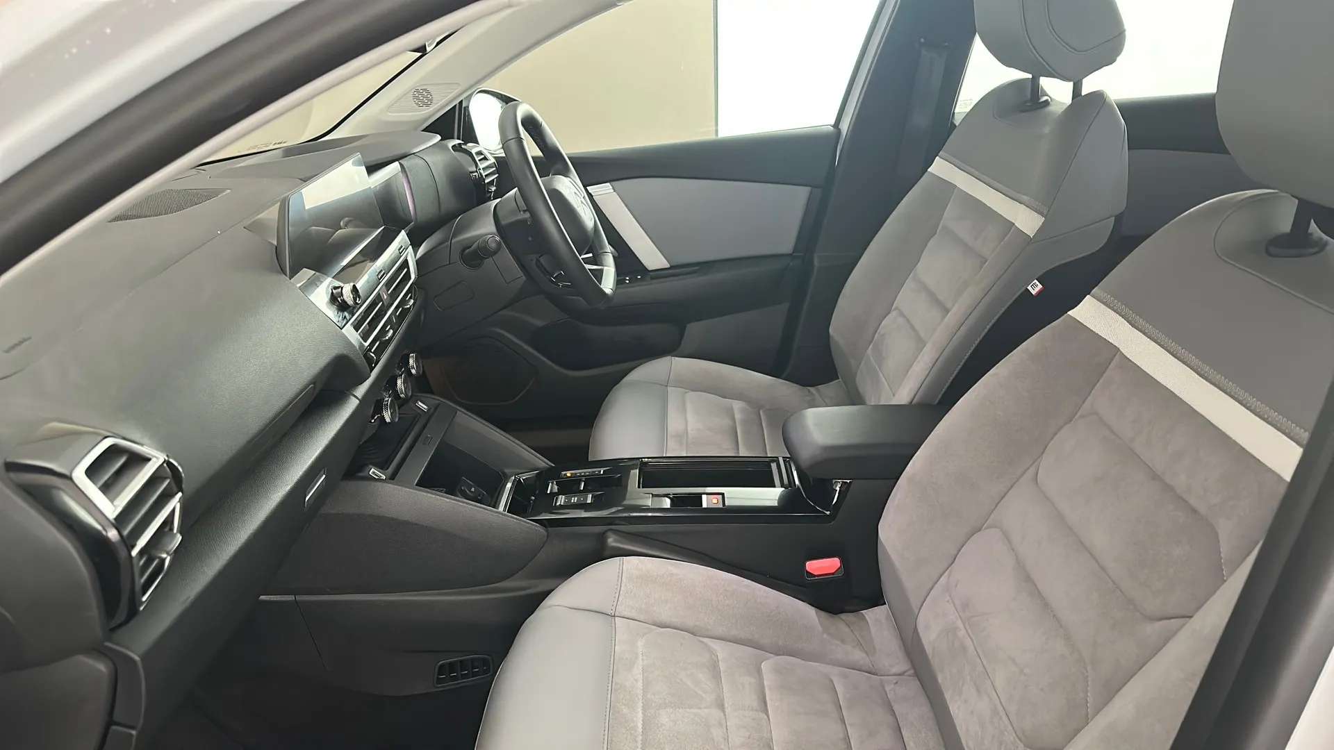 2024 CITROEN C4 X 2024 CITROEN C4 X