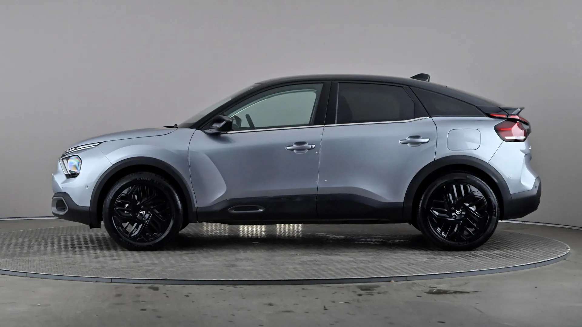 A 2024 CITROEN C4 100kW E-series 50kWh Auto A 2024 CITROEN C4 100kW E-series 50kWh Auto