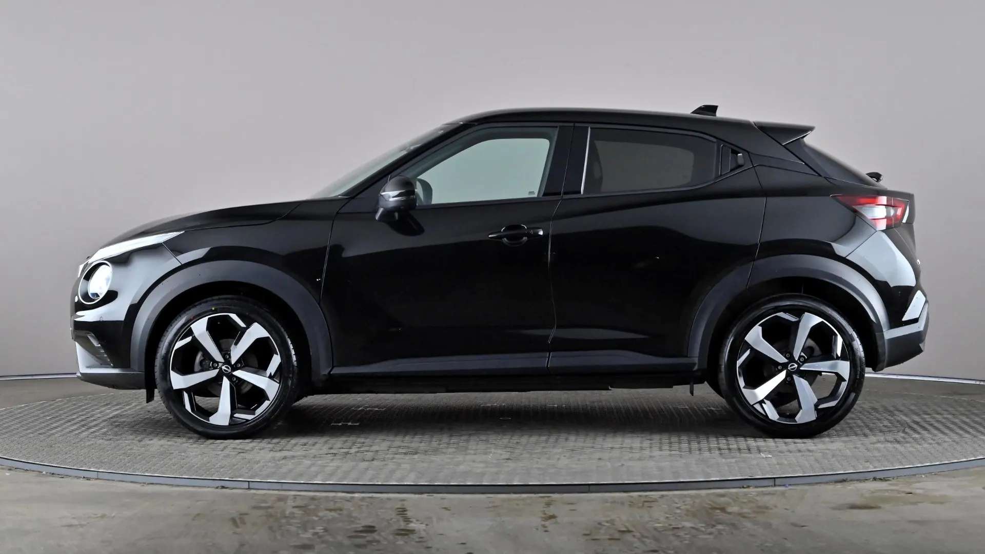 A 2024 NISSAN JUKE 1.0 DiG-T 114 Tekna A 2024 NISSAN JUKE 1.0 DiG-T 114 Tekna