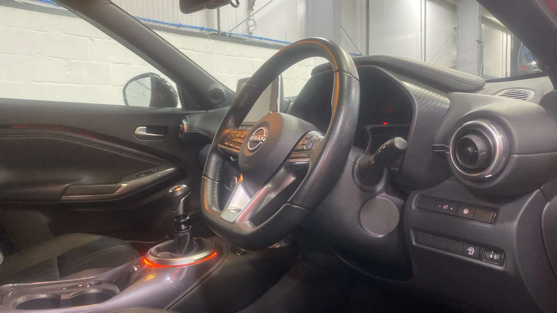 A 2022 NISSAN JUKE 1.0 DiG-T 114 Tekna A 2022 NISSAN JUKE 1.0 DiG-T 114 Tekna