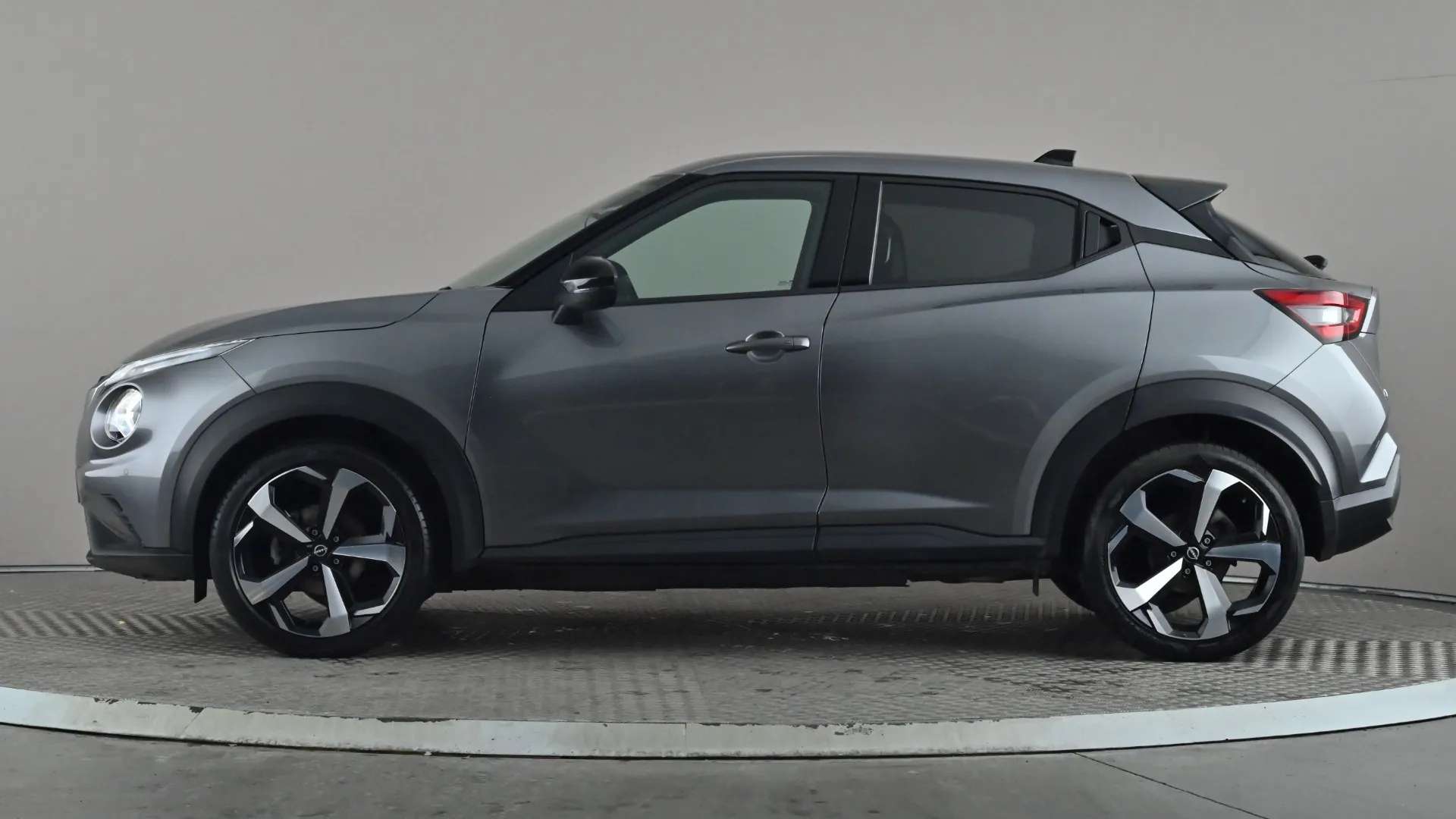 A 2022 NISSAN JUKE 1.0 DiG-T 114 Tekna A 2022 NISSAN JUKE 1.0 DiG-T 114 Tekna