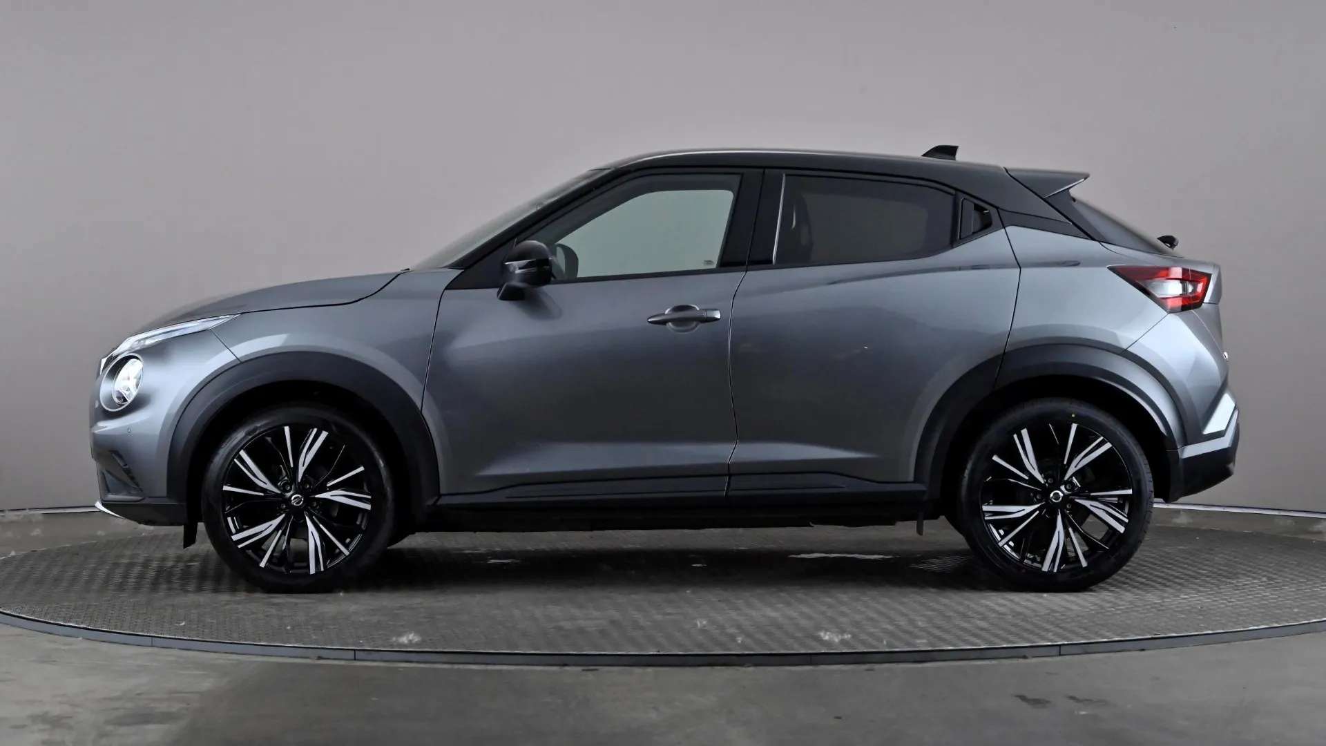 A 2022 NISSAN JUKE 1.0 DiG-T 114 Tekna+ A 2022 NISSAN JUKE 1.0 DiG-T 114 Tekna+