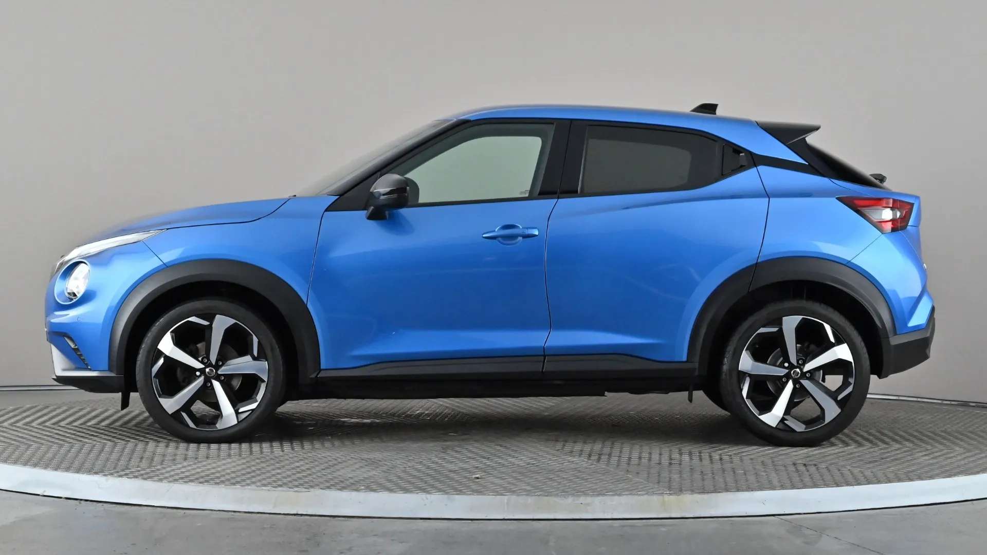A 2022 NISSAN JUKE 1.0 DiG-T 114 Tekna A 2022 NISSAN JUKE 1.0 DiG-T 114 Tekna