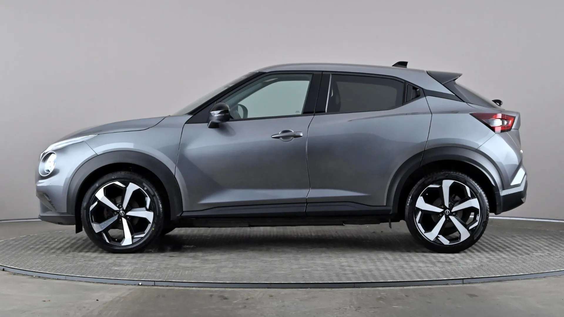 A 2022 NISSAN JUKE 1.0 DiG-T 114 Tekna A 2022 NISSAN JUKE 1.0 DiG-T 114 Tekna