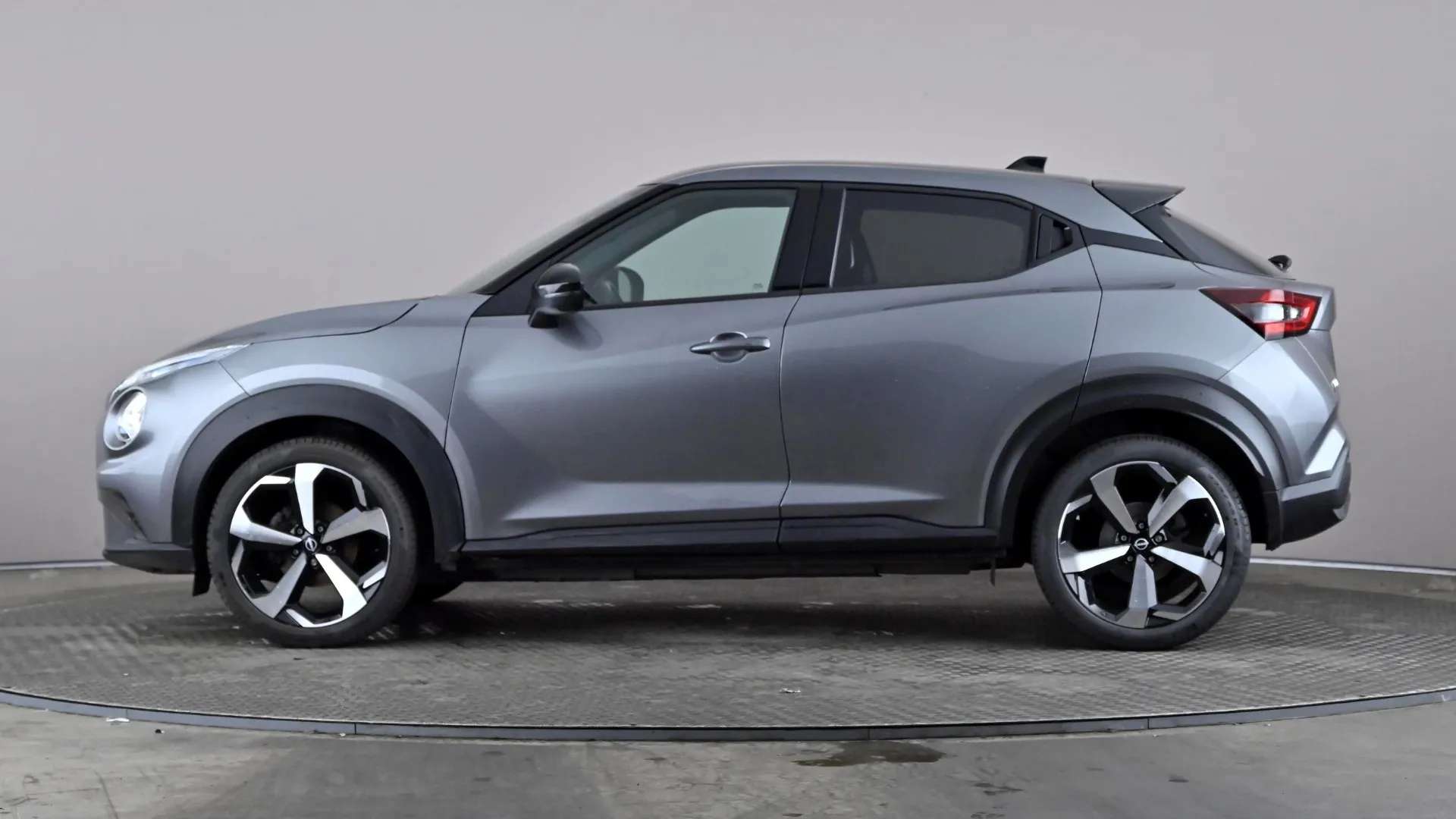 A 2023 NISSAN JUKE 1.0 DiG-T 114 Tekna A 2023 NISSAN JUKE 1.0 DiG-T 114 Tekna