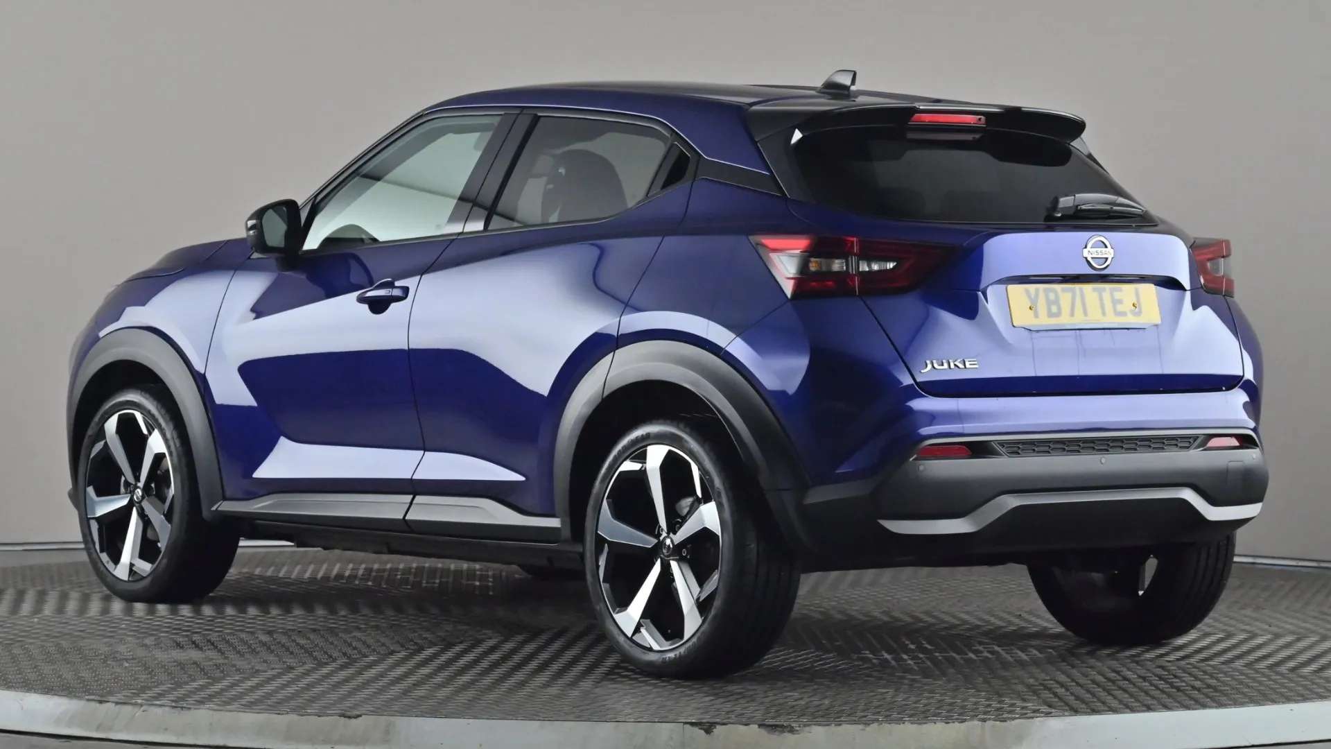 A 2022 NISSAN JUKE 1.0 DiG-T 114 Tekna A 2022 NISSAN JUKE 1.0 DiG-T 114 Tekna