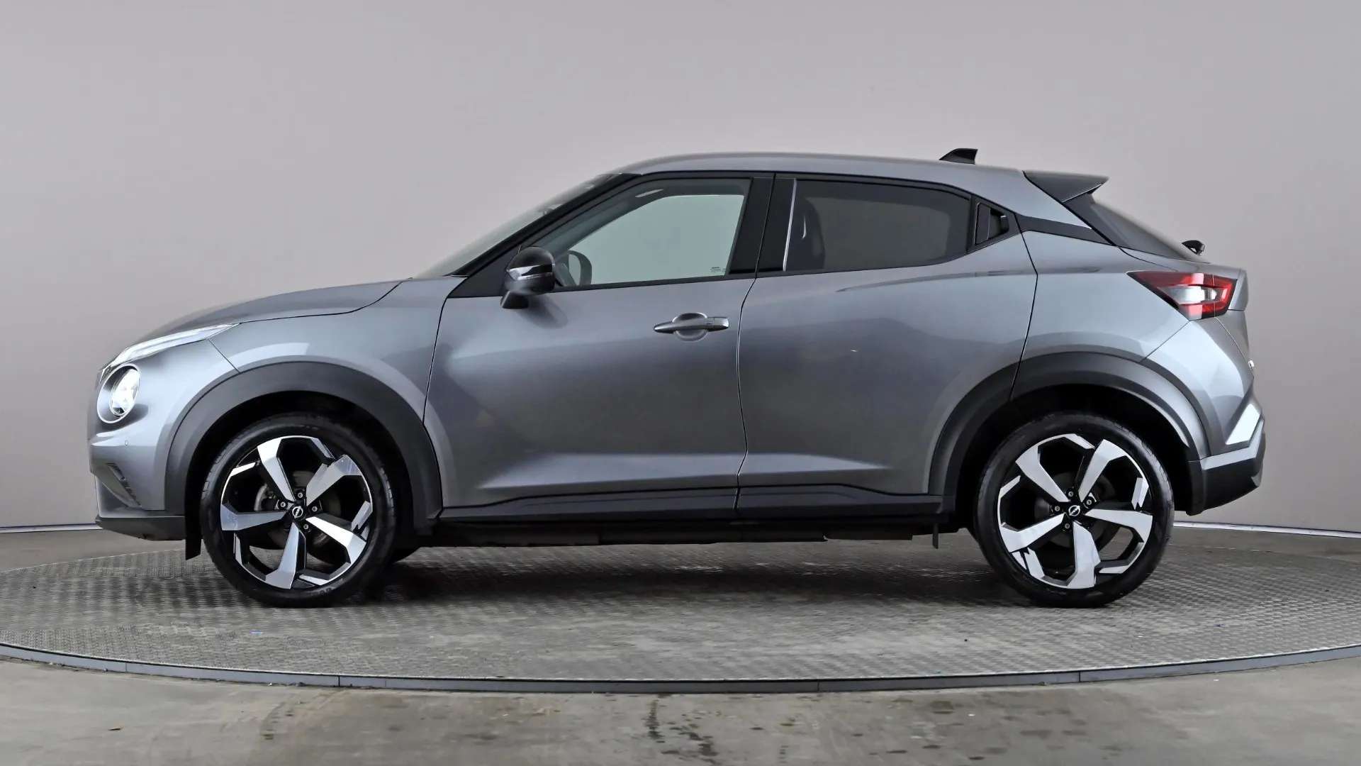 A 2023 NISSAN JUKE 1.0 DiG-T 114 Tekna A 2023 NISSAN JUKE 1.0 DiG-T 114 Tekna