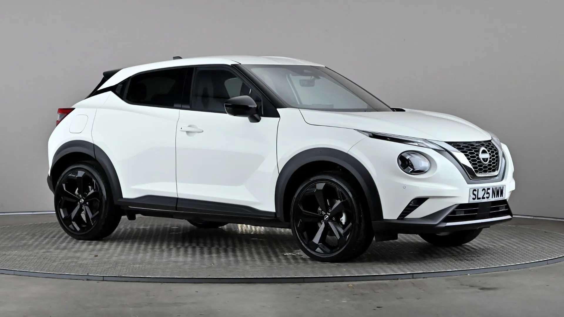 A 2025 NISSAN JUKE 1.0 DiG-T Tekna DCT A 2025 NISSAN JUKE 1.0 DiG-T Tekna DCT