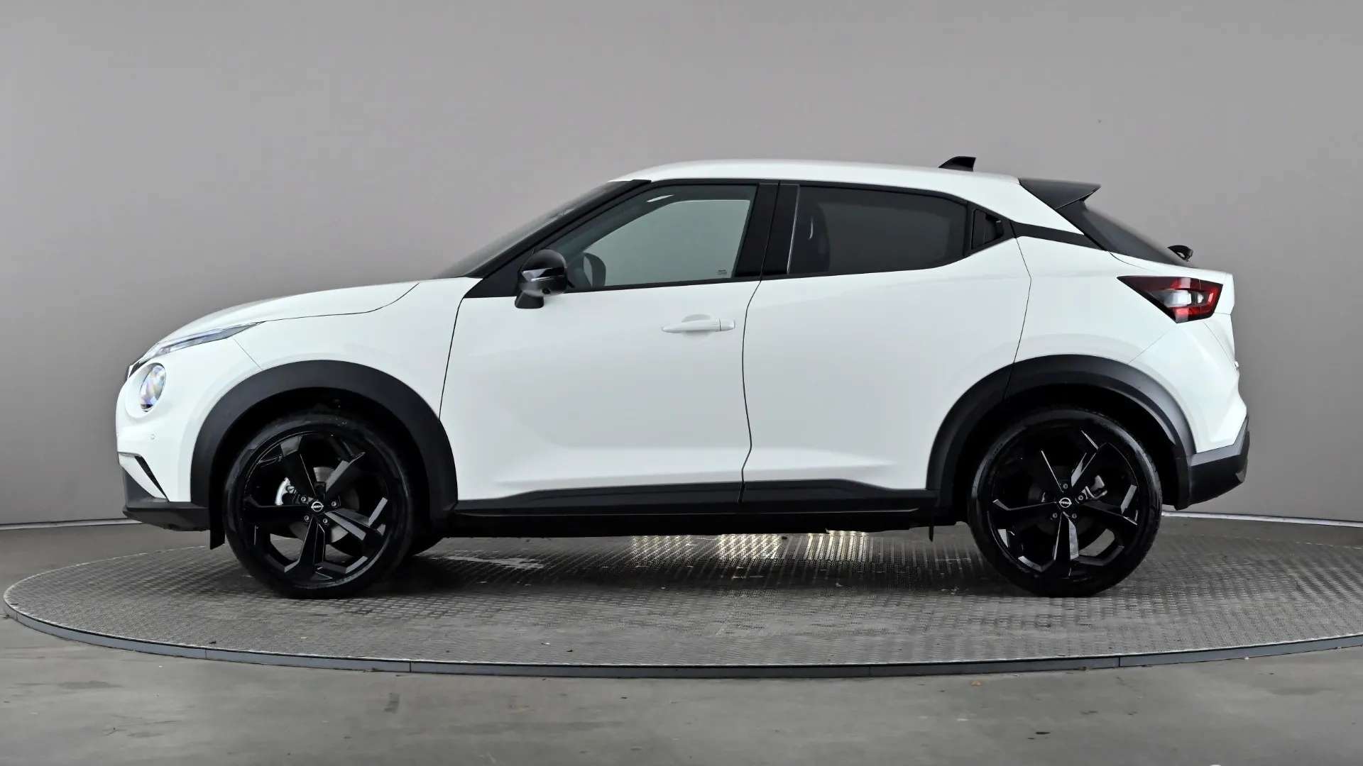 A 2025 NISSAN JUKE 1.0 DiG-T Tekna DCT A 2025 NISSAN JUKE 1.0 DiG-T Tekna DCT