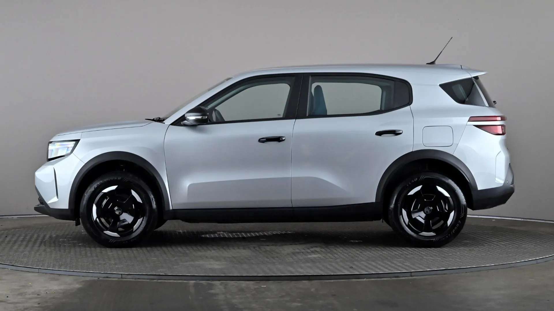 A 2025 VAUXHALL FRONTERA 83kW Design 44kWh Auto A 2025 VAUXHALL FRONTERA 83kW Design 44kWh Auto