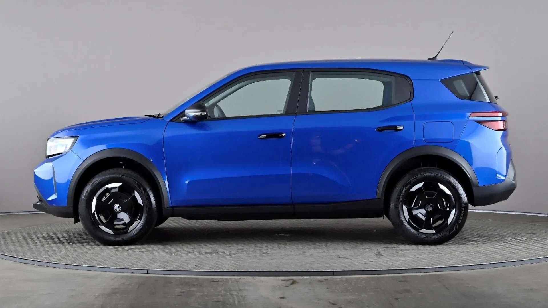 A 2025 VAUXHALL FRONTERA 83kW Design 44kWh Auto A 2025 VAUXHALL FRONTERA 83kW Design 44kWh Auto