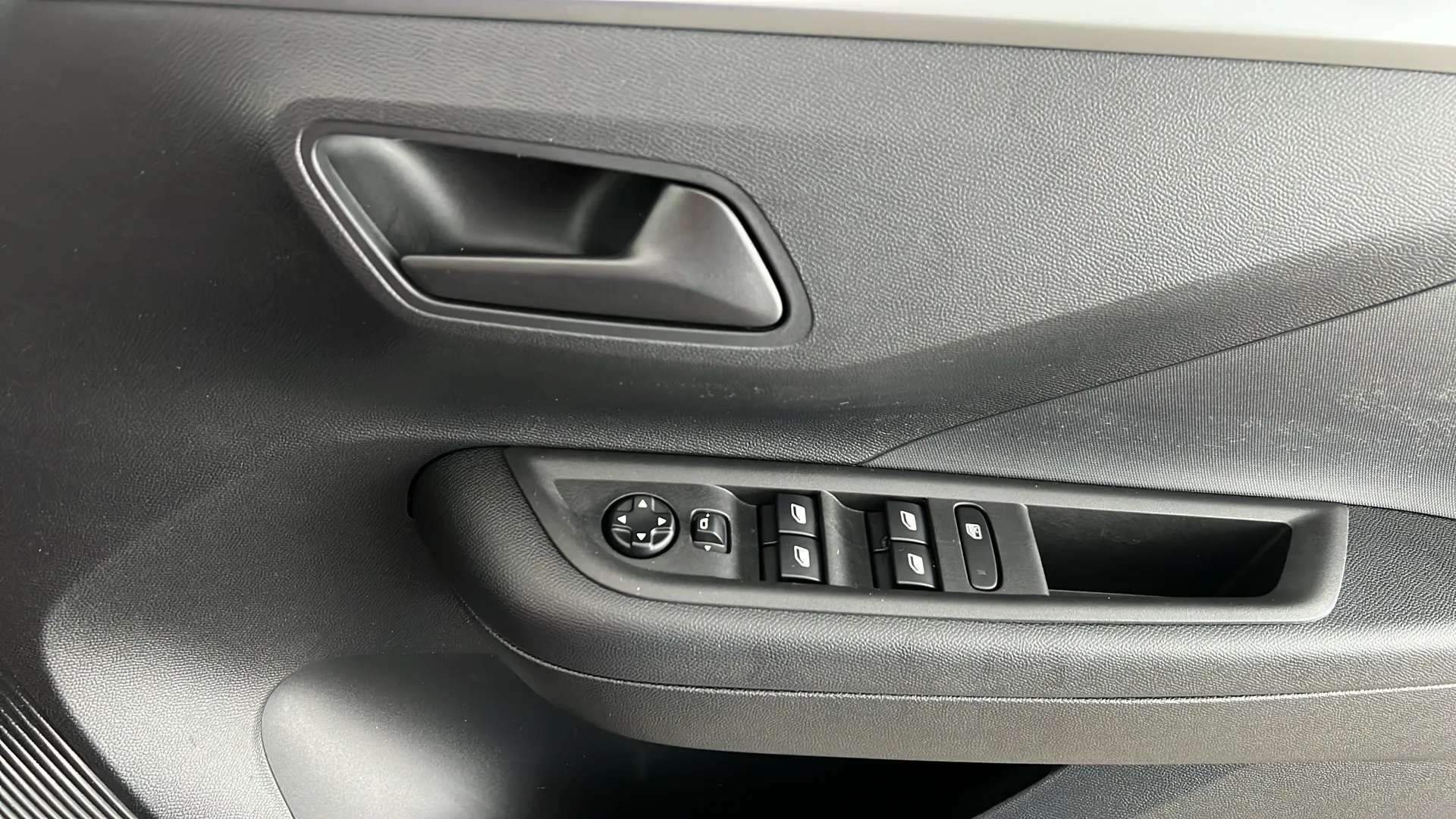 2025 VAUXHALL FRONTERA 2025 VAUXHALL FRONTERA