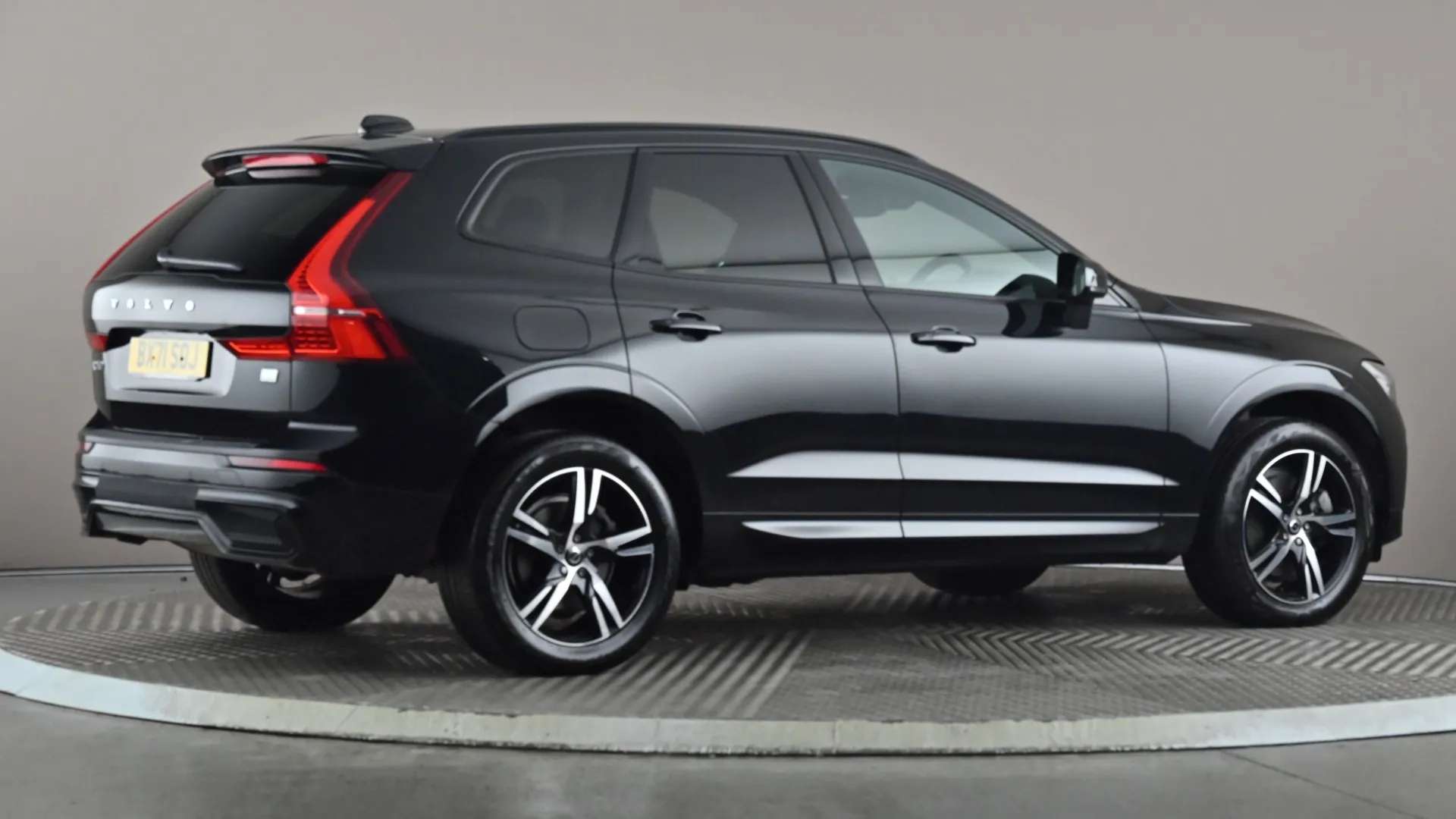 2021 VOLVO XC60 2021 VOLVO XC60