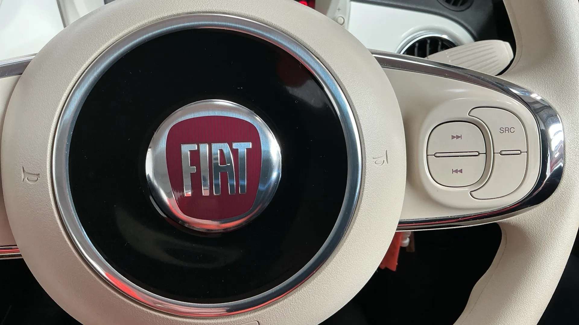 2022 FIAT 500 2022 FIAT 500