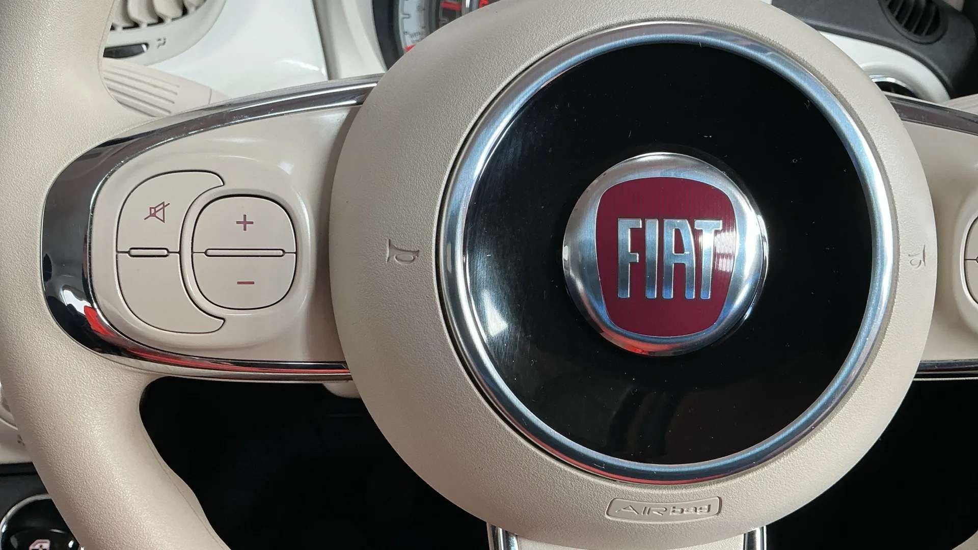 2022 FIAT 500 2022 FIAT 500