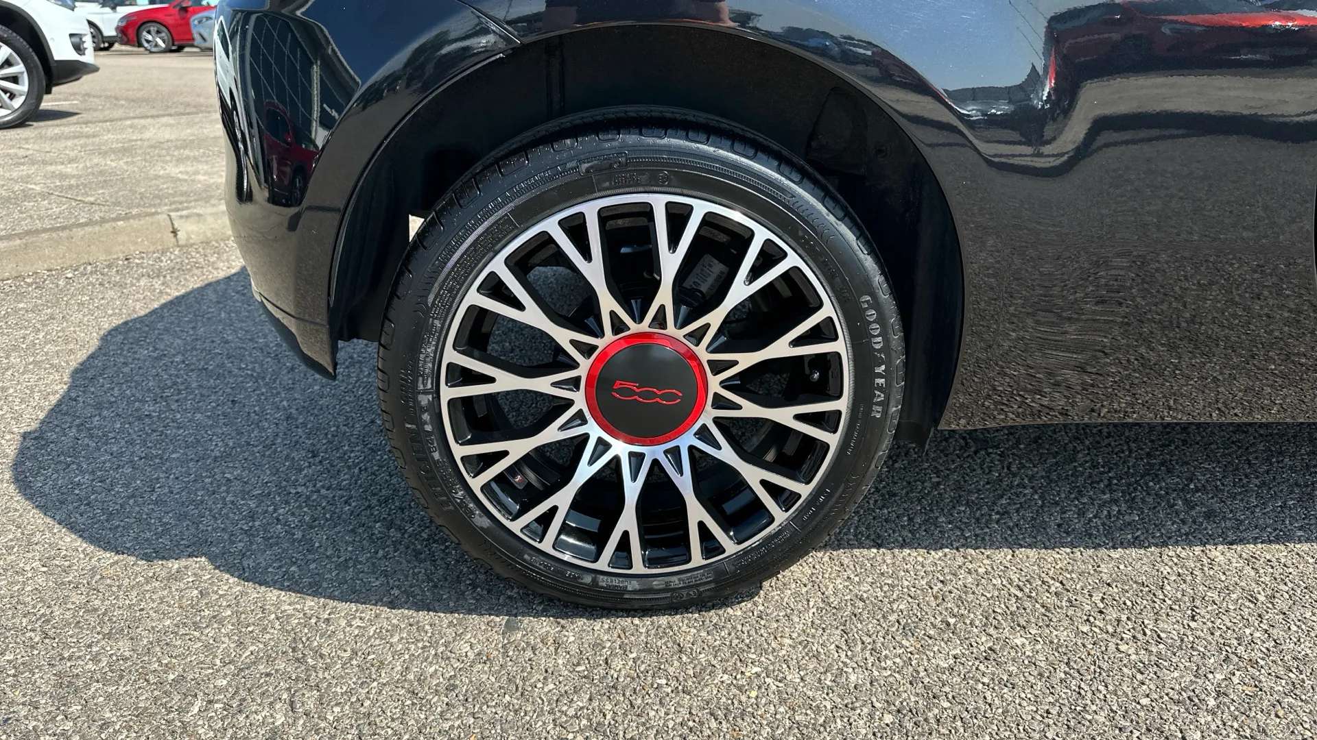 2023 FIAT 500 2023 FIAT 500