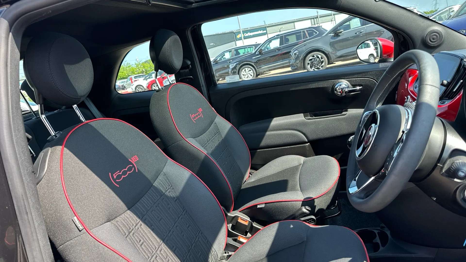 2023 FIAT 500 2023 FIAT 500