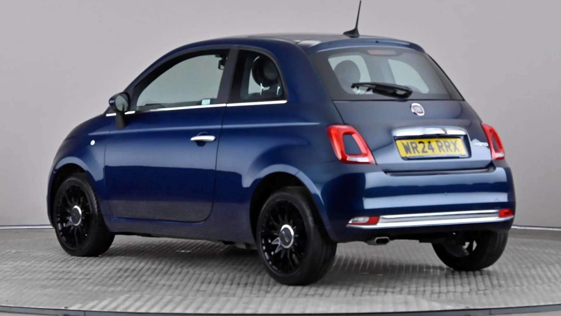 A 2024 FIAT 500 1.0 Mild Hybrid Top A 2024 FIAT 500 1.0 Mild Hybrid Top
