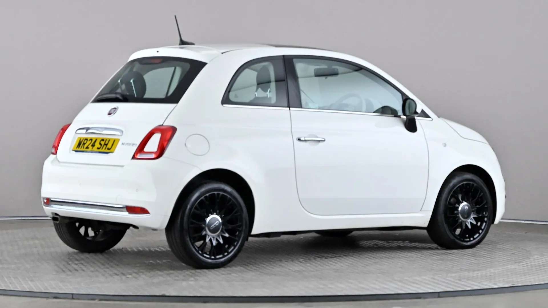 2024 FIAT 500 2024 FIAT 500