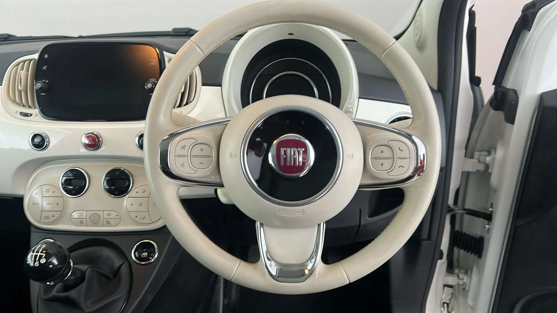 2024 FIAT 500 2024 FIAT 500
