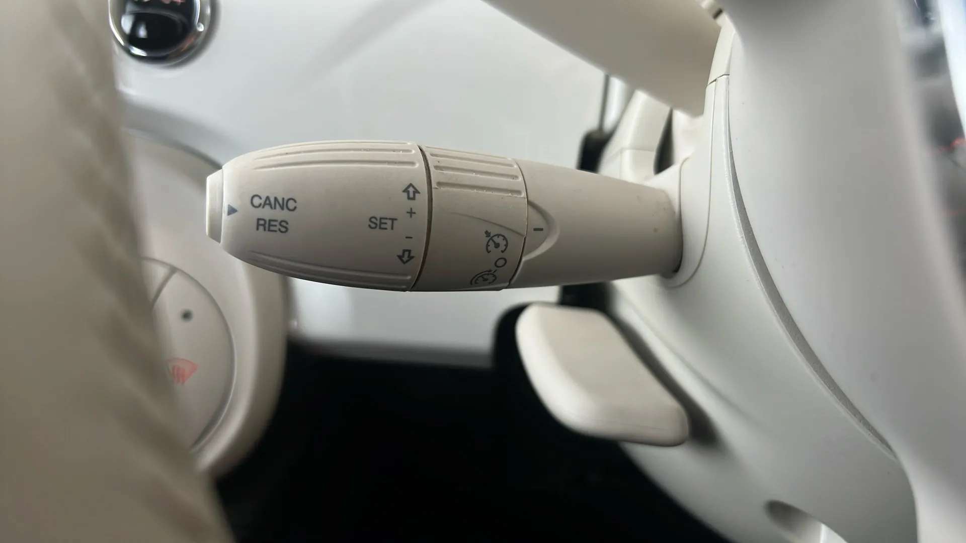2024 FIAT 500 2024 FIAT 500
