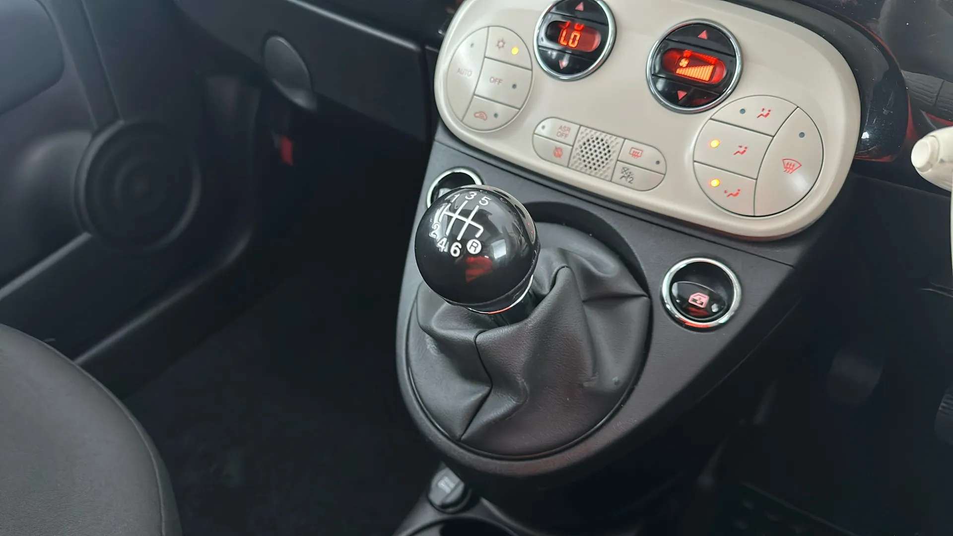 2024 FIAT 500 2024 FIAT 500