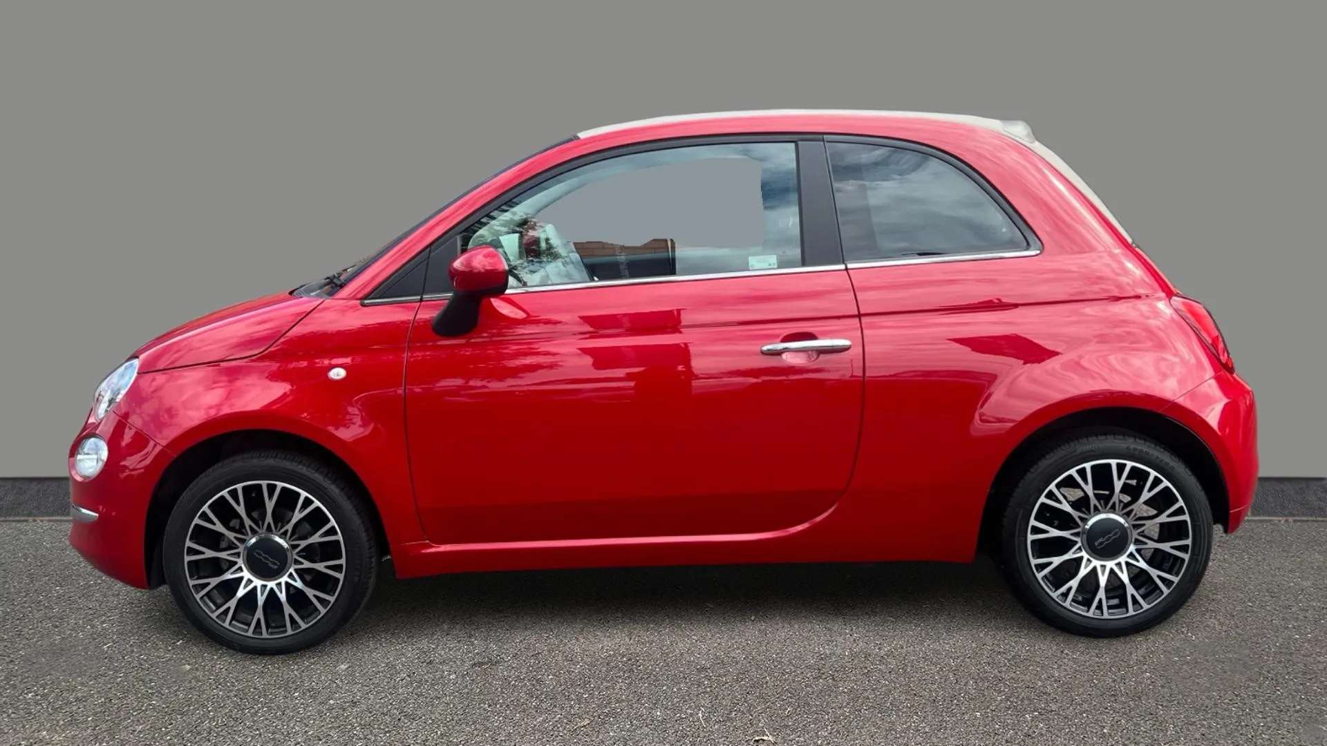 A 2023 FIAT 500 1.0 Mild Hybrid Top A 2023 FIAT 500 1.0 Mild Hybrid Top