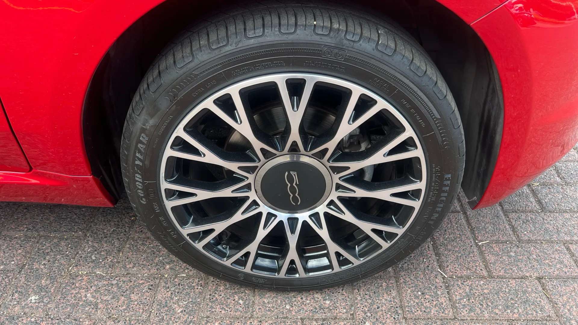 2023 FIAT 500 2023 FIAT 500