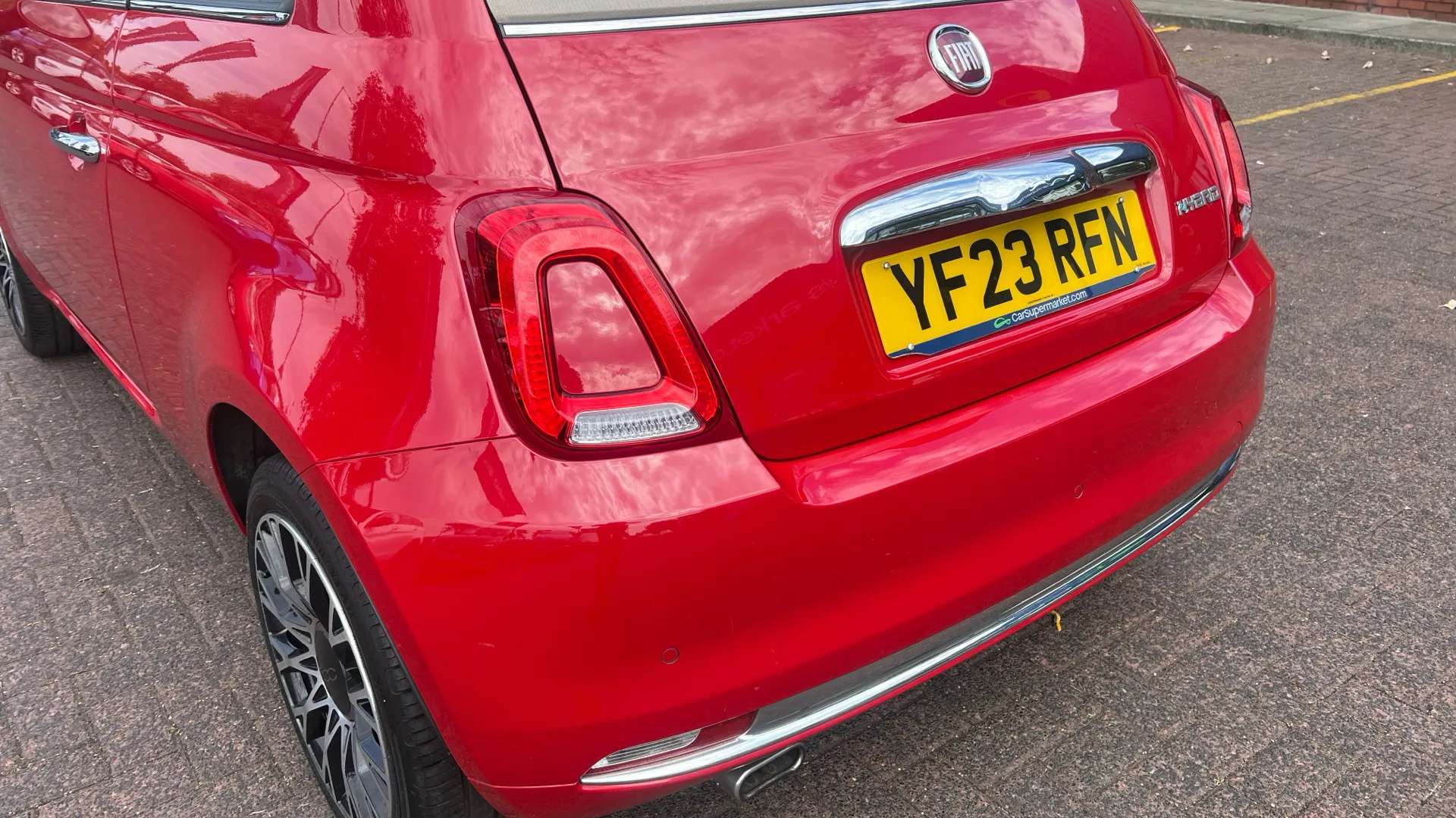 2023 FIAT 500 2023 FIAT 500