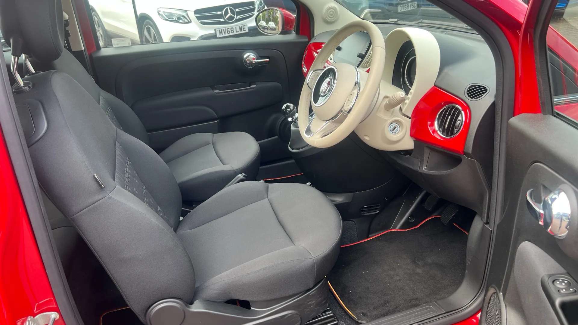 2023 FIAT 500 2023 FIAT 500