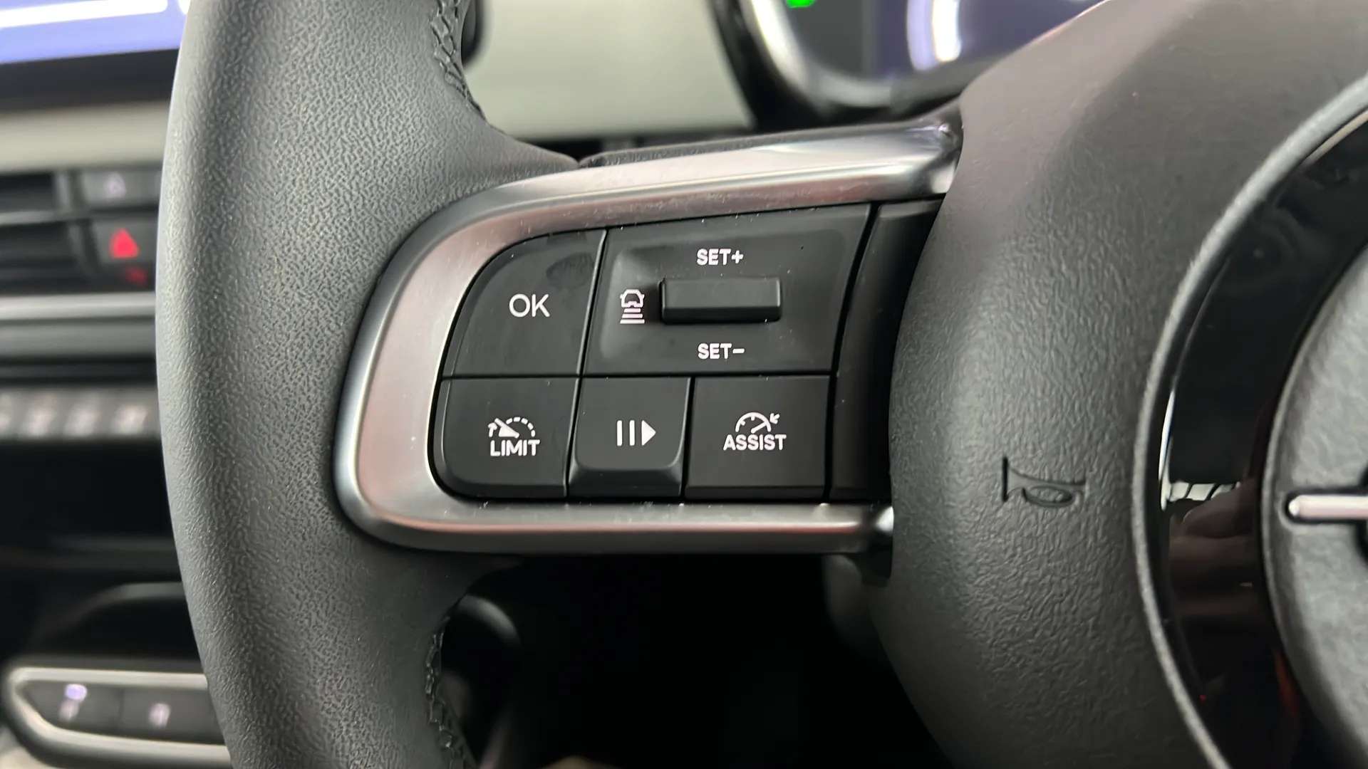 2024 FIAT 600 2024 FIAT 600